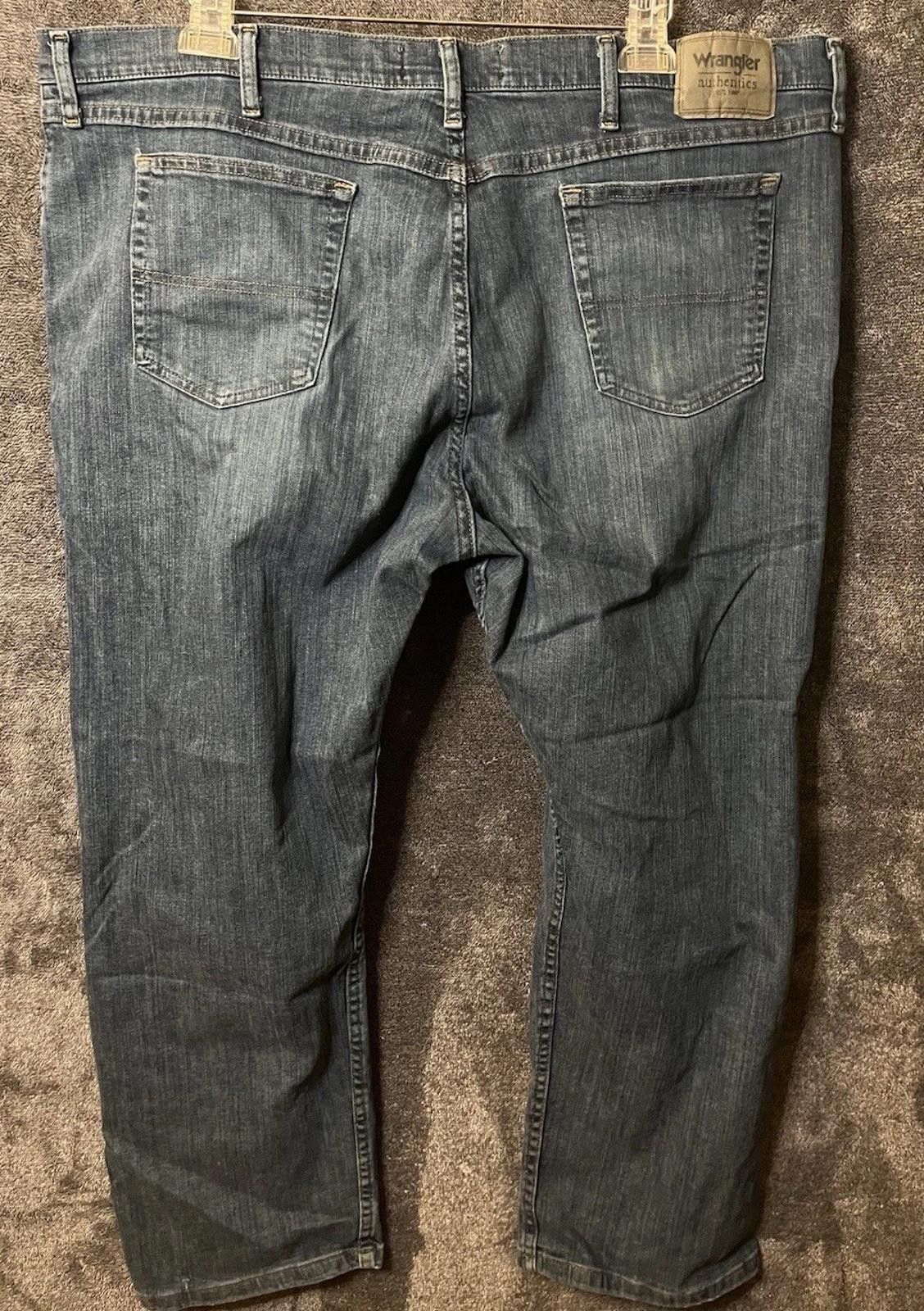 Wrangler Wrangler Authentic Jeans Men’s 42x28 Straight Leg Denim Size US 42 / EU 58 - 2 Thumbnail