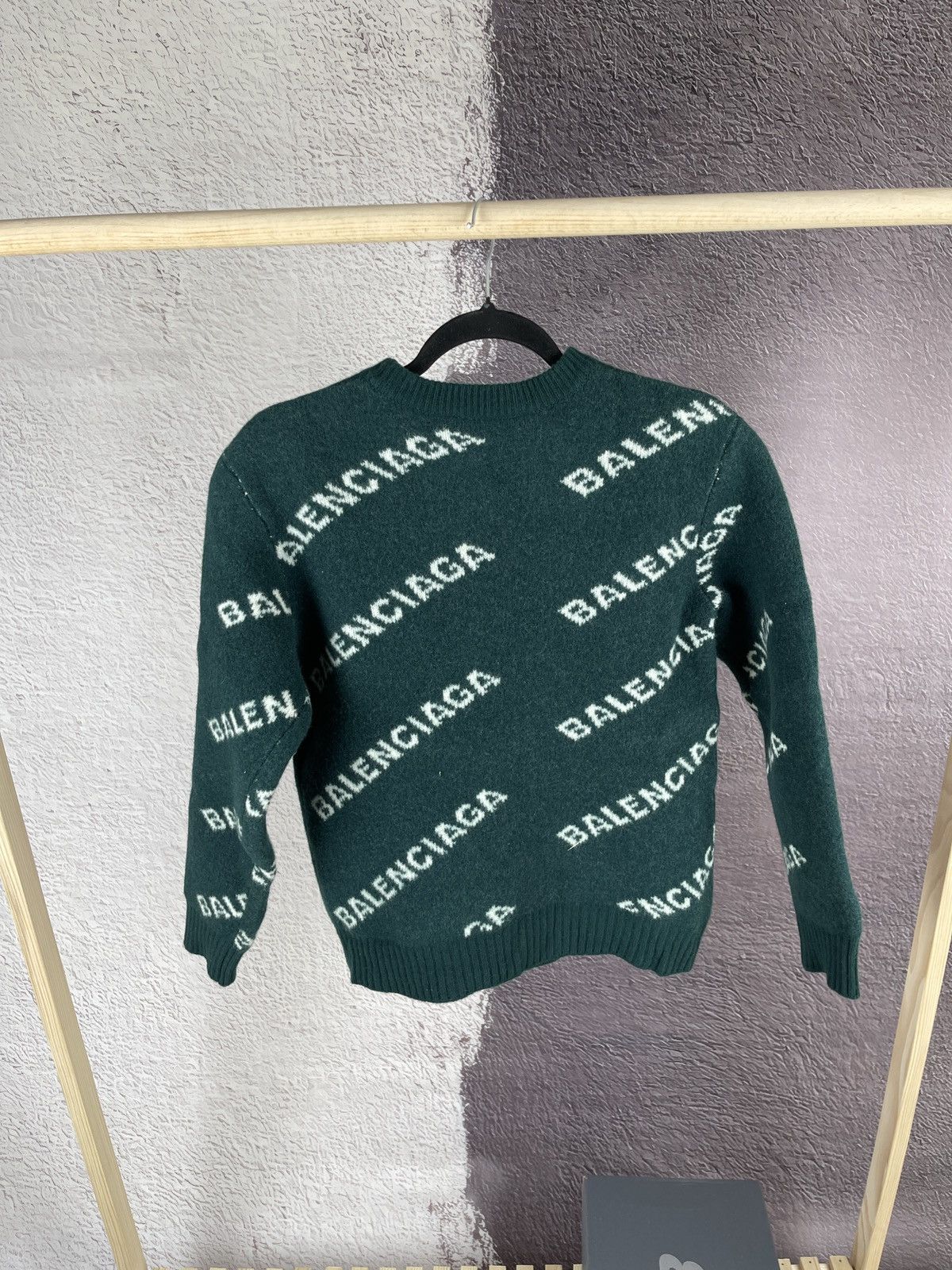 Balenciaga Balenciaga multi logo green wool sweater size S Size S / US 4 / IT 40 - 3 Thumbnail