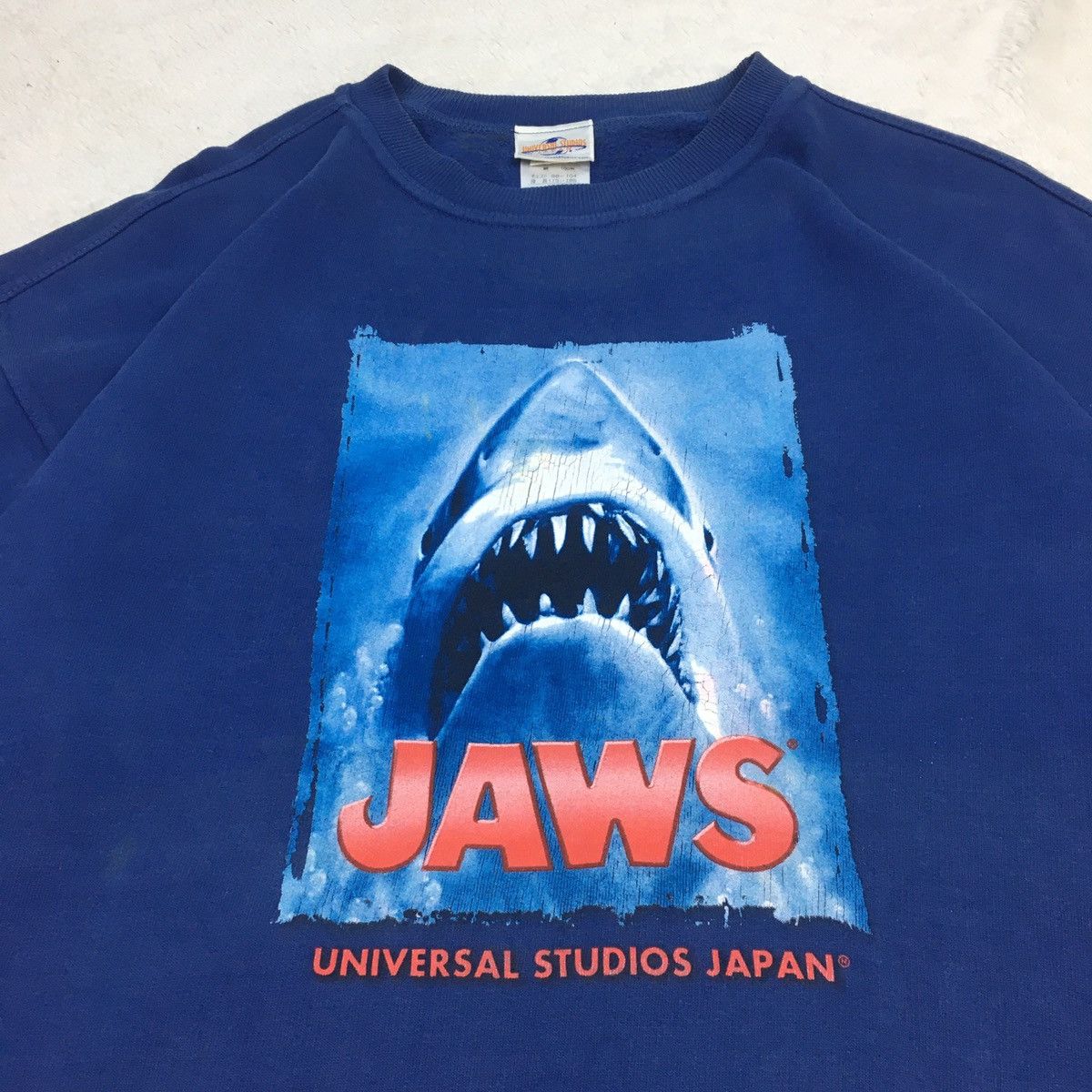 Universal Studios × Vintage Vintage JAWS By Universal Studios Japan Size US L / EU 52-54 / 3 - 7 Thumbnail