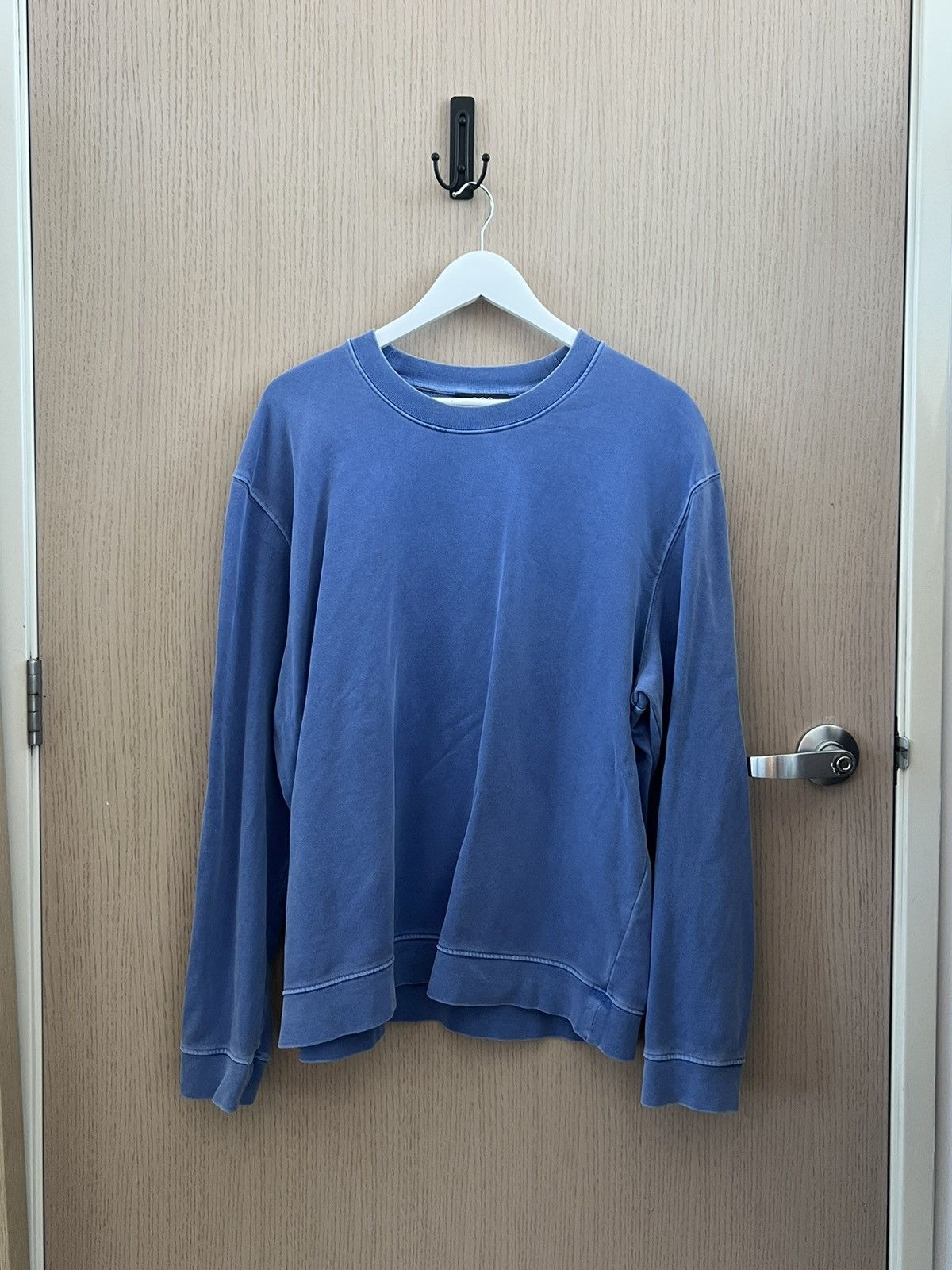 Cos × Other cos chalk blue crewneck Size US L / EU 52-54 / 3 - 1 Thumbnail