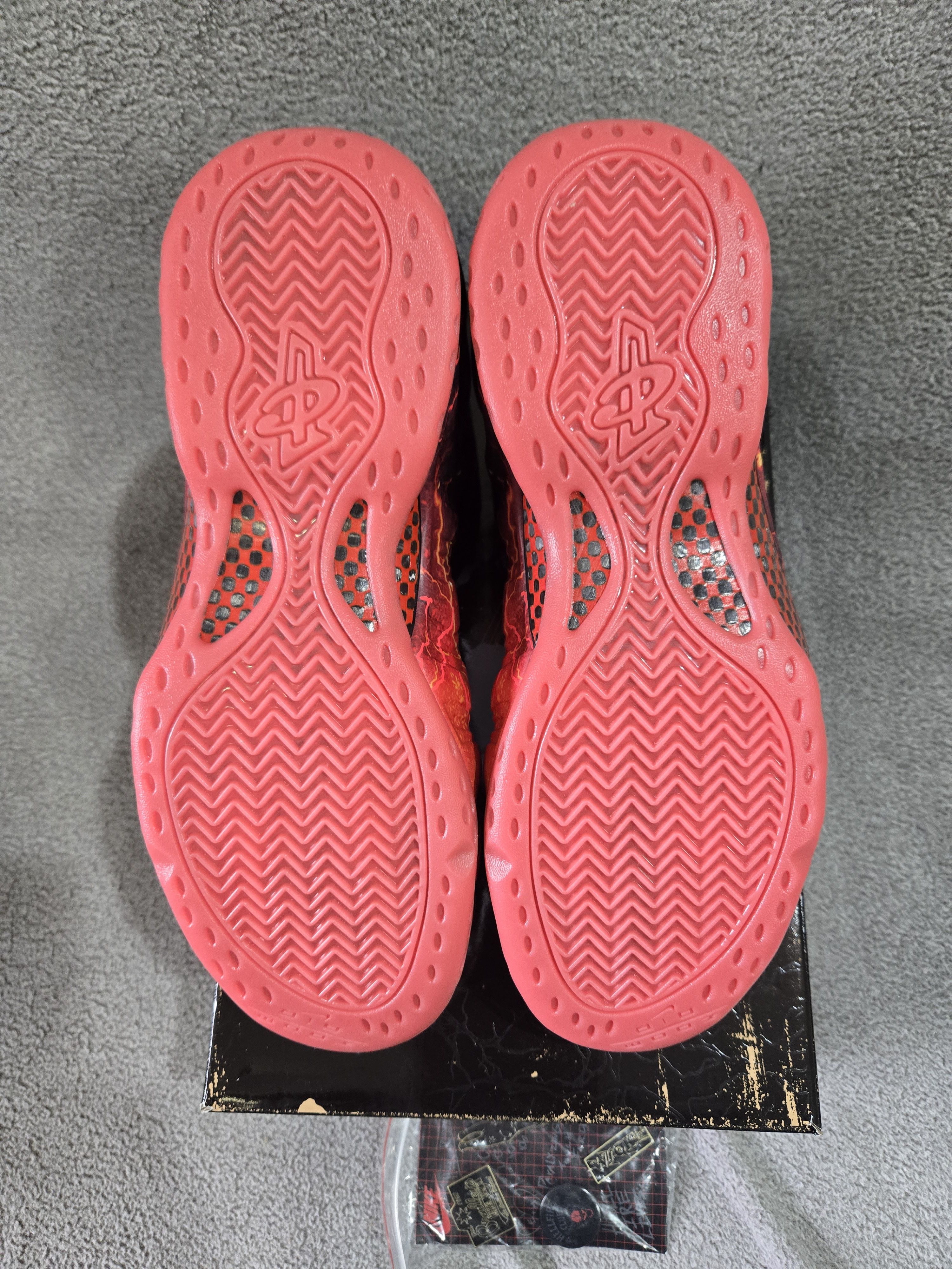Nike Nike Foamposite One Stranger Things Size US 12.5 / EU 45-46 - 9 Thumbnail