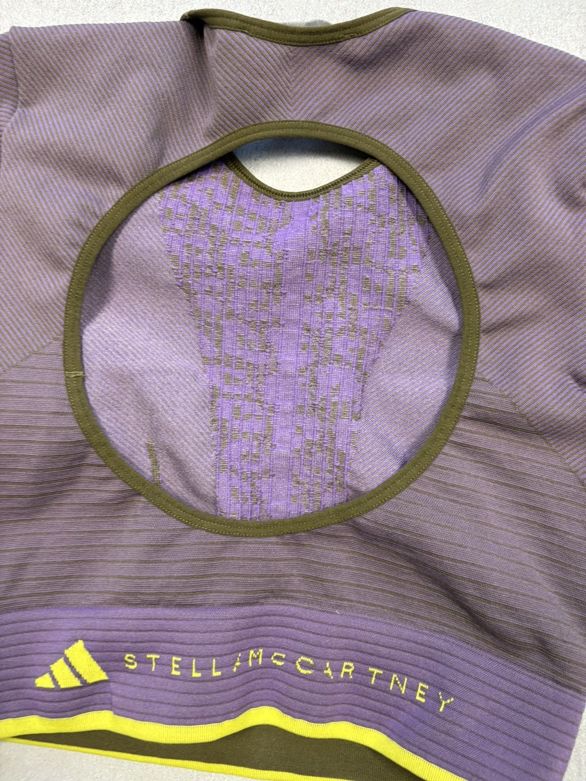 Adidas × Stella McCartney Adidas by Stella McCartney Purple Cheetah Seamless Crop Top Size XS / US 0-2 / IT 36-38 - 11 Thumbnail