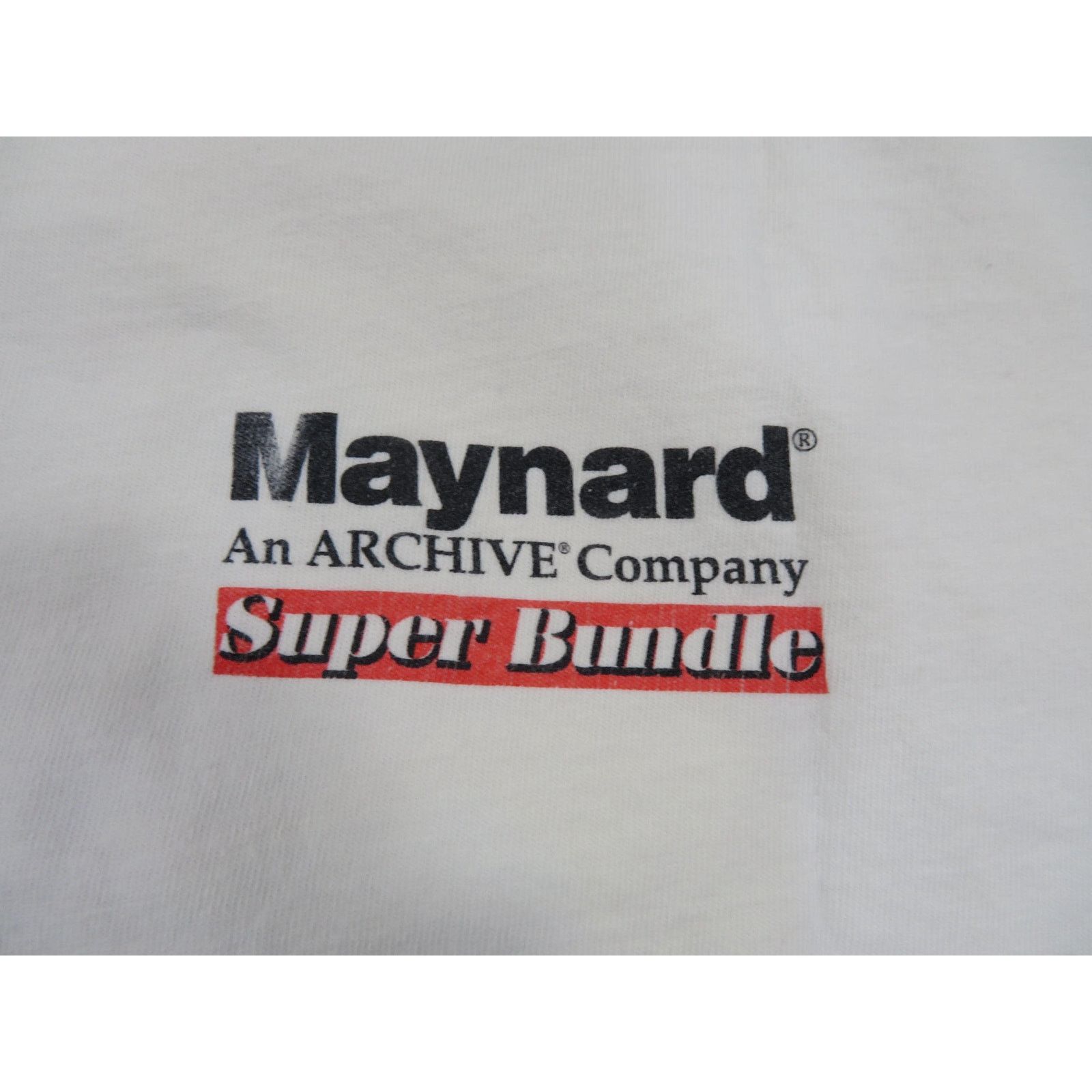 Hanes Windows T-shirt, Maynard Super Bundle Shark, White XL 1990s Size US XL / EU 56 / 4 - 4 Thumbnail