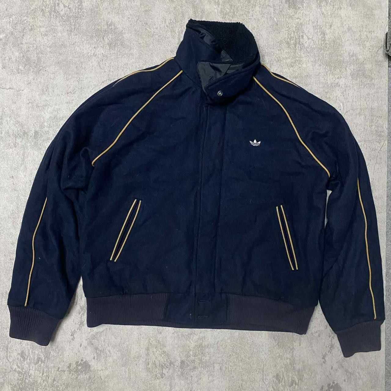 Adidas Adidas navy and yellow bomber jacket adidas Size US L / EU 52-54 / 3 - 1 Thumbnail