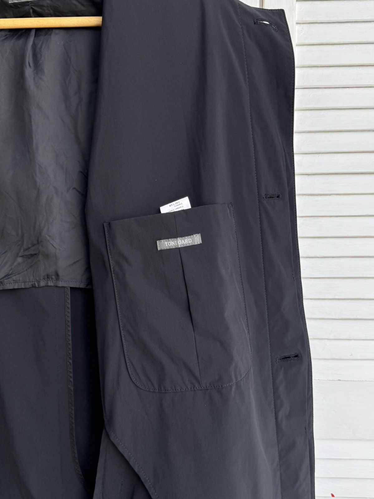 TONI GARD Vintage TONI GARD Minimalist Navy Technical Car Coat German Size US L / EU 52-54 / 3 - 15 Thumbnail