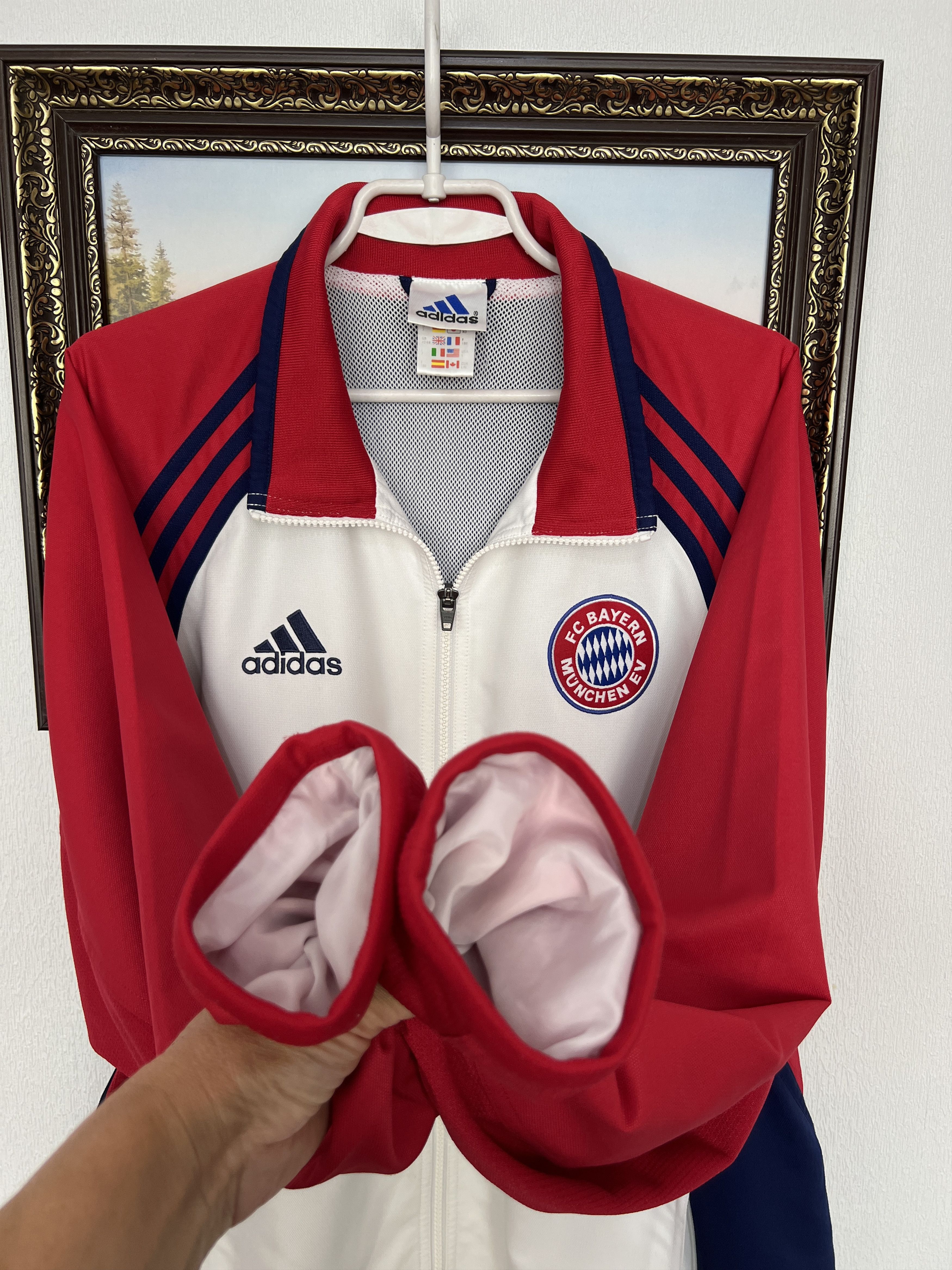 Adidas Vintage 90's Adidas Bayern Munich Football Jacket Soccer Size US L / EU 52-54 / 3 - 7 Thumbnail