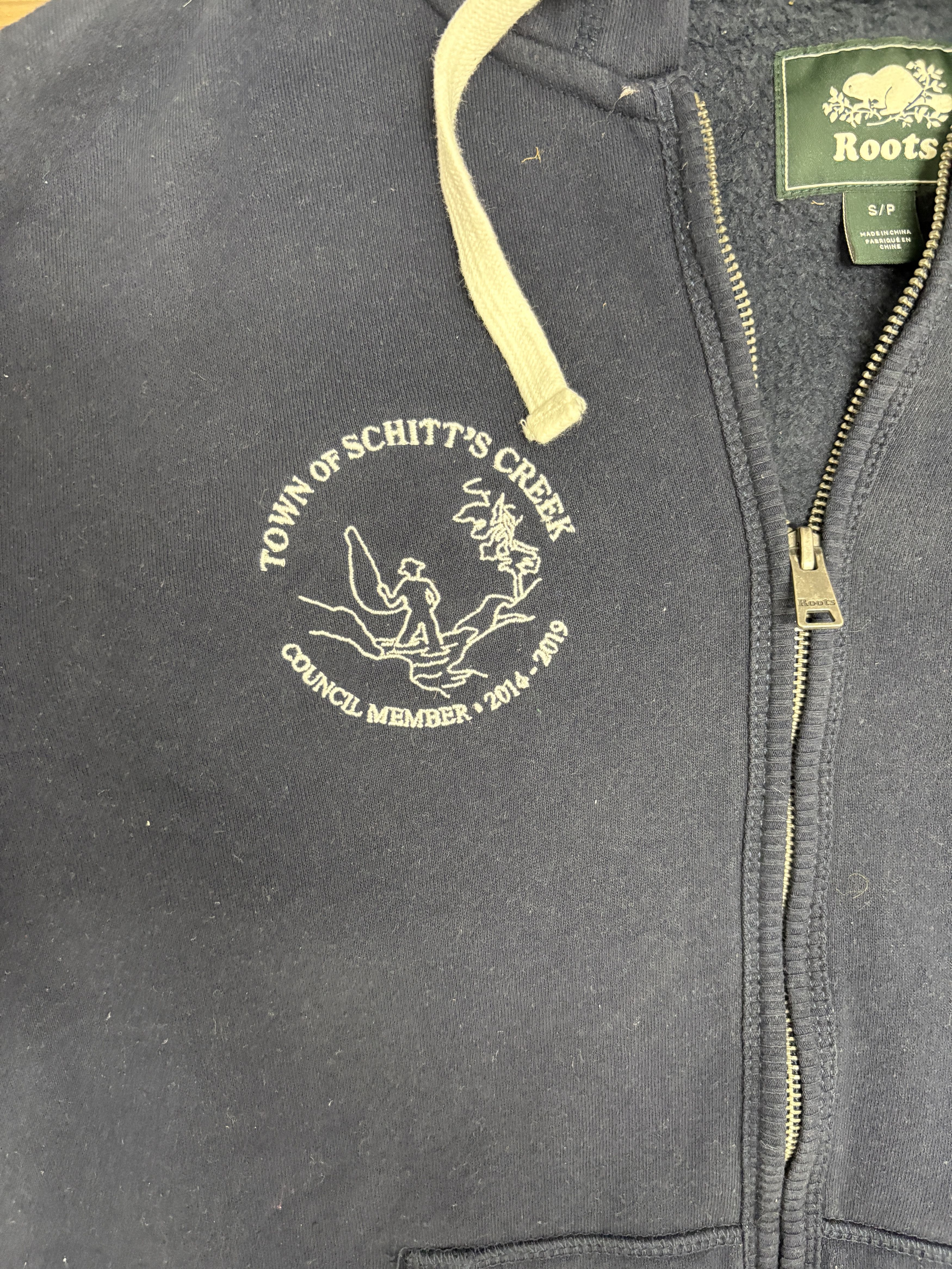 Roots Schitt's Creek Council Member Embroidered Vintage Hoodie Size US S / EU 44-46 / 1 - 2 Thumbnail