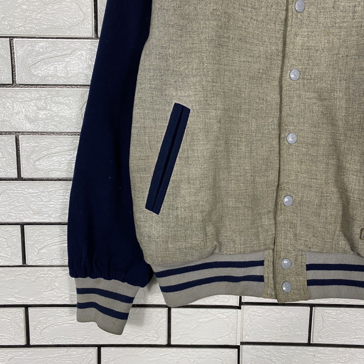 Japanese Brand Vintage Varsity Jacket Ncaa Descente Size US M / EU 48-50 / 2 - 5 Thumbnail