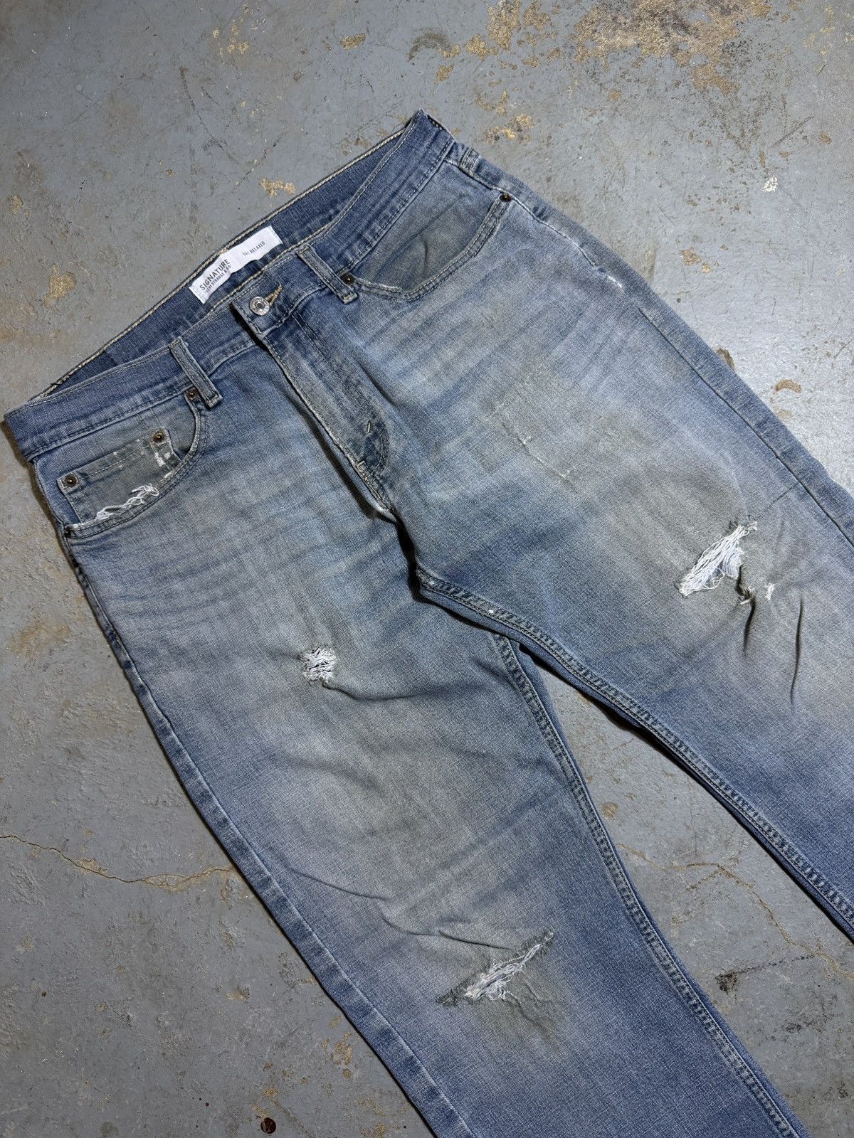 Levi's Vintage Distressed Levi’s denim Size US 32 / EU 48 - 2 Thumbnail