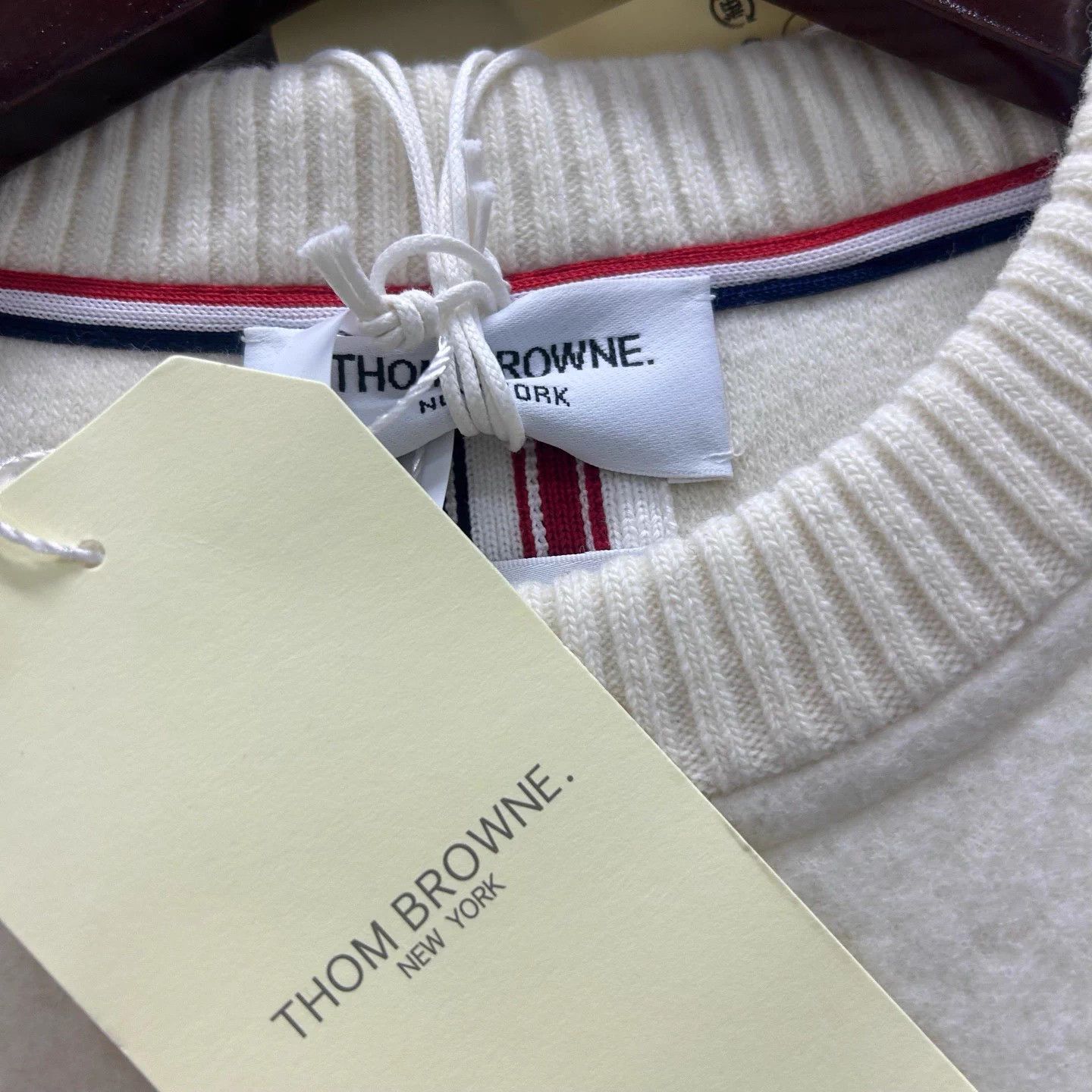 Thom Browne THOM BROWNE cashmere hoodie size 0 new Size US XS / EU 42 / 0 - 3 Thumbnail
