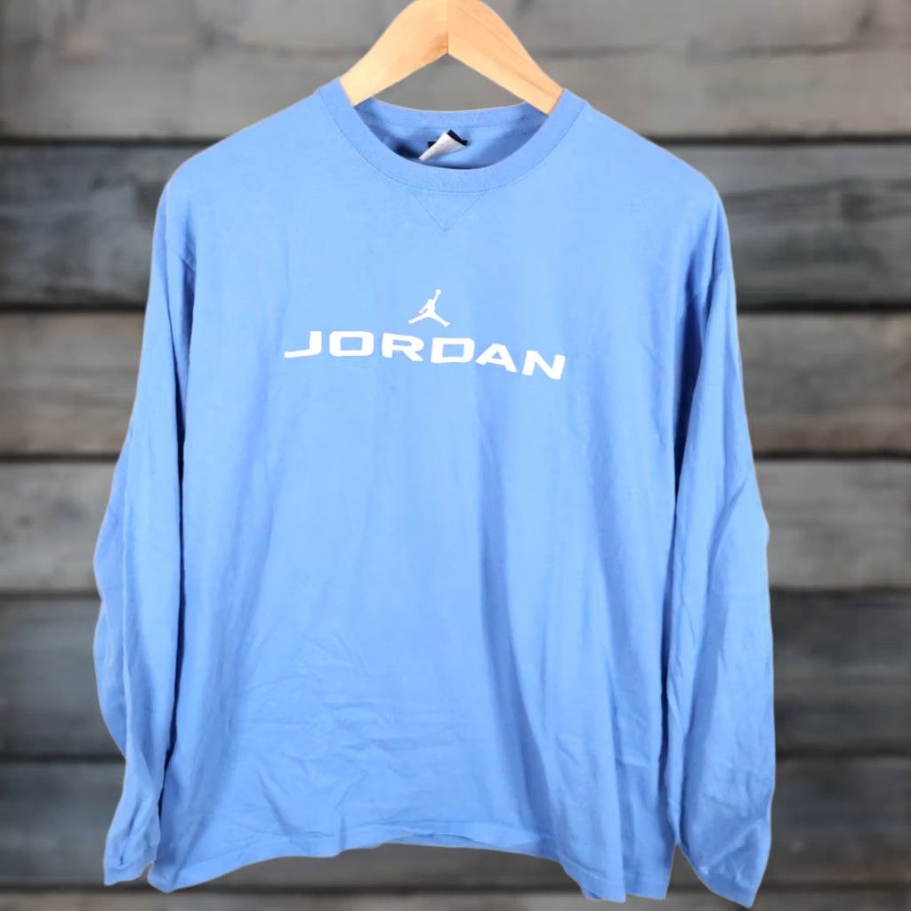 Jordan Brand VINTAGE Nike Jordan Long Sleeve Shirt Mens Large Blue USA Made 90s Retro Cotton Jersey Crew Neck T-Shirt Size US L / EU 52-54 / 3 - 1 Thumbnail