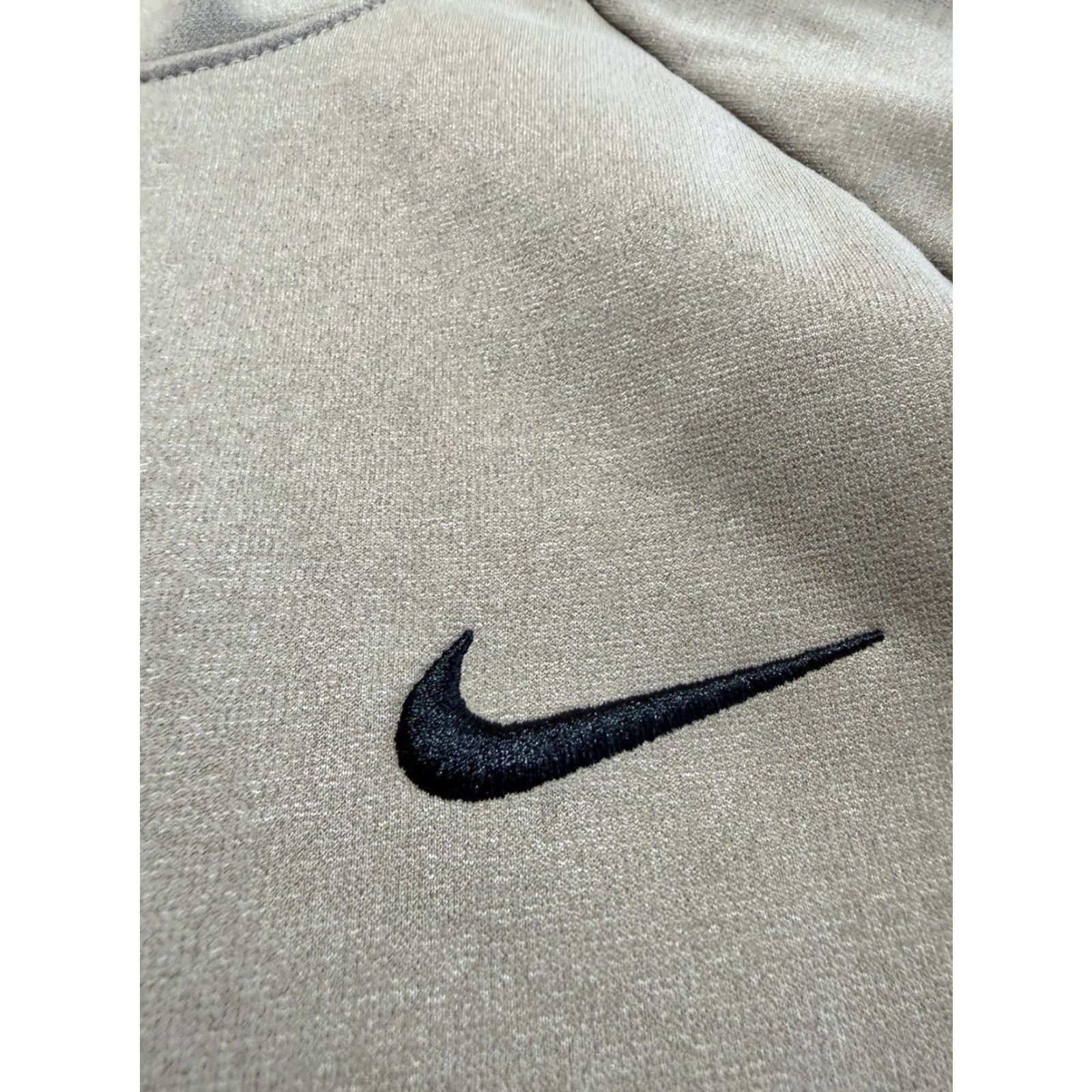 Nike Nike Mens Hoodie Pullover L Desert Tan / Beige Therma Fit Fleece Hooded Sweatshirt Winter Spring Fall Sportswear Size US L / EU 52-54 / 3 - 3 Thumbnail