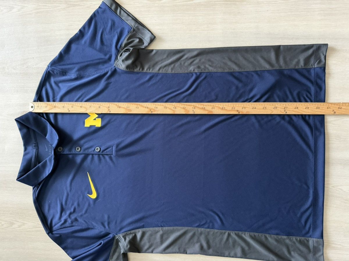 Nike Nike University Of Michigan Polo Sz L Size US L / EU 52-54 / 3 - 3 Thumbnail