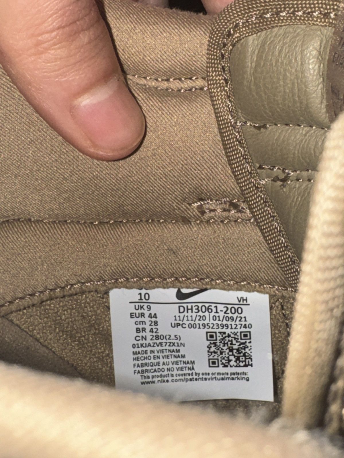 Nike × Undefeated NIKE X UNDEFEATED DUNK LOW Size US 10 / EU 43 - 7 Thumbnail