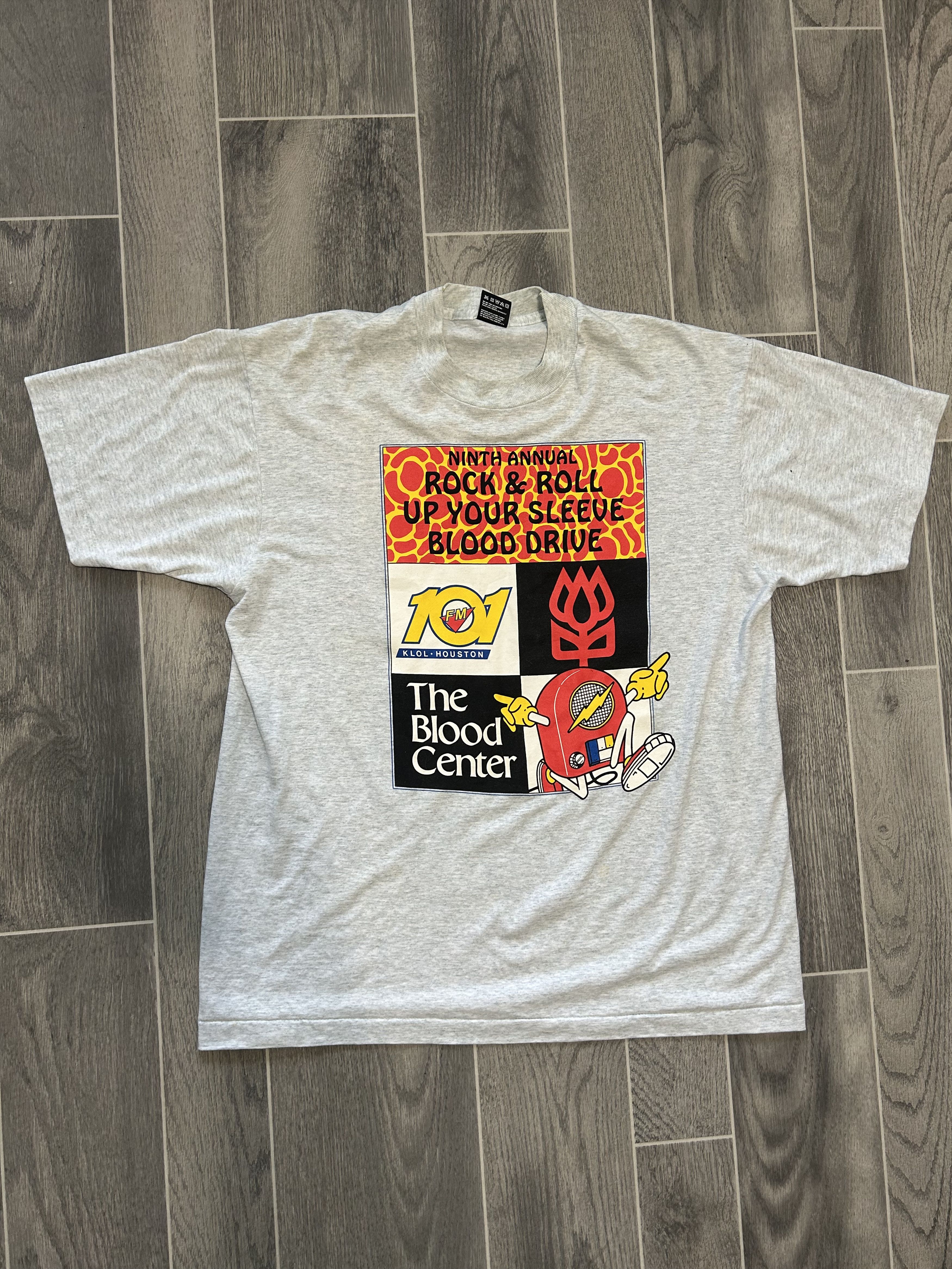Vintage Vintage 1990S Houston KLOL Rock 101 Blood Drive T-Shirt Size US XL / EU 56 / 4 - 1 Thumbnail