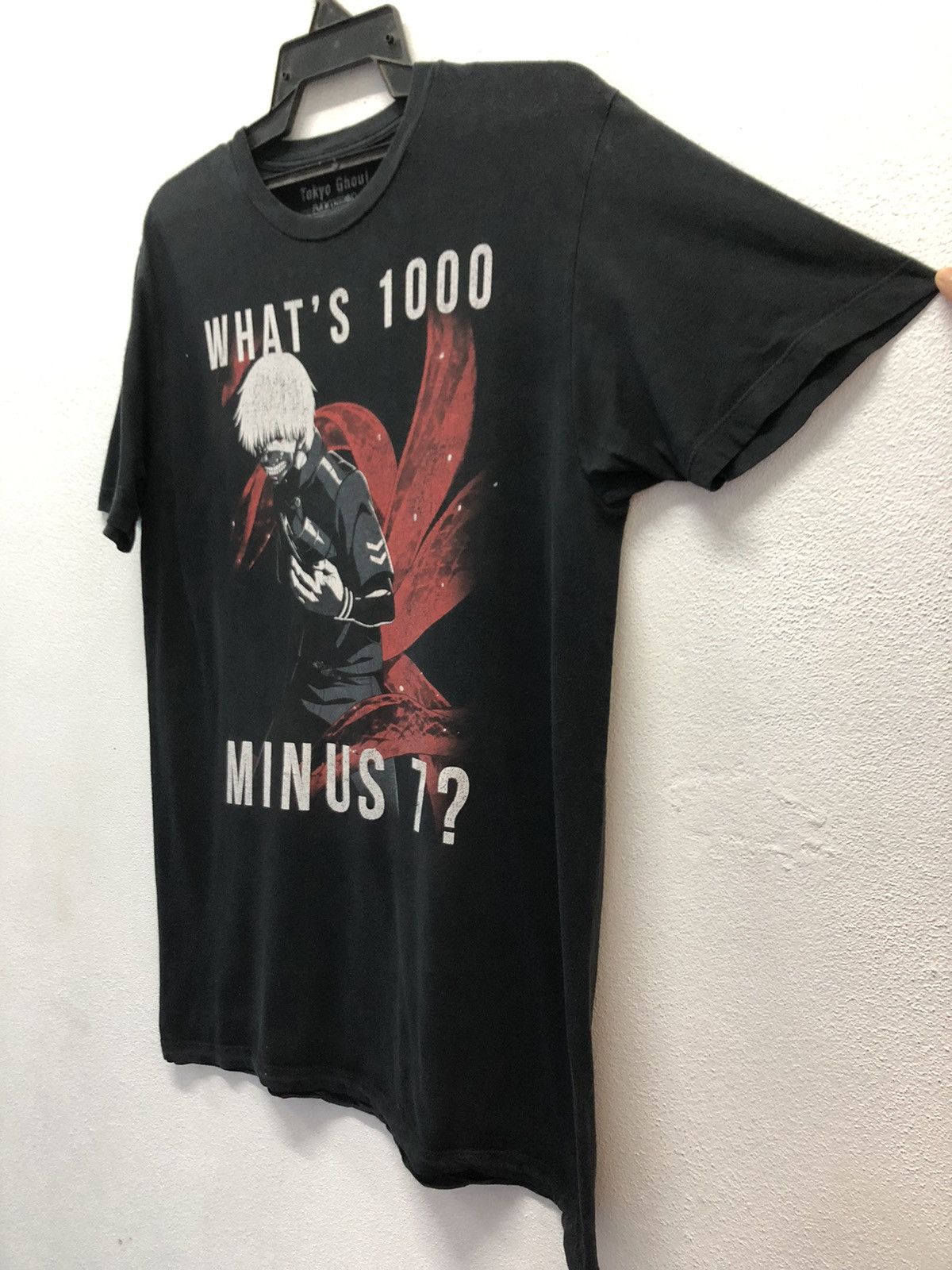 Anime Funimation Tokyo Ghoul What's 1000 Minus 7? T-Shirt Size US L / EU 52-54 / 3 - 4 Thumbnail