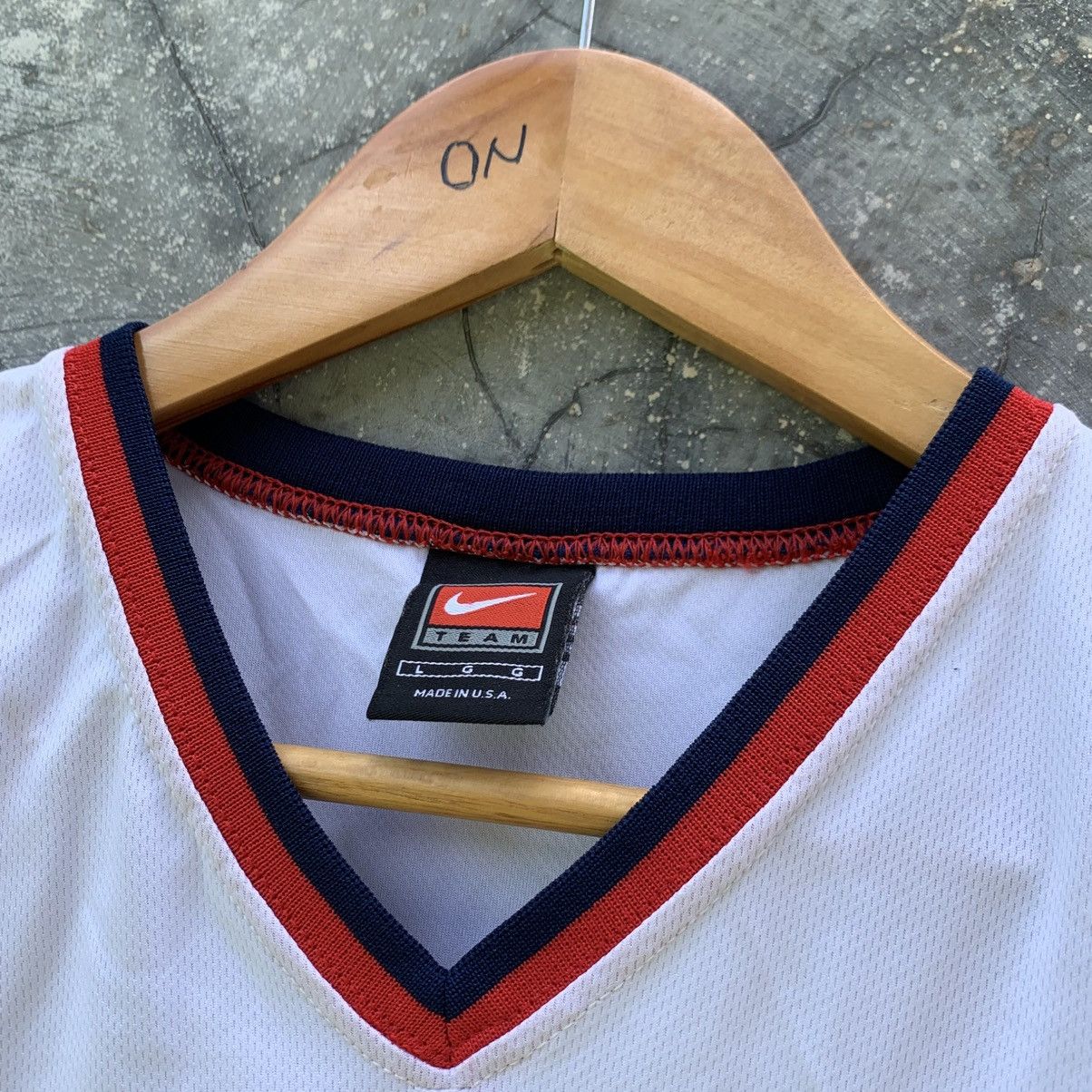 Nike Nike UConn 33 Basketball Jersey Womens Size L / US 10 / IT 46 - 5 Thumbnail