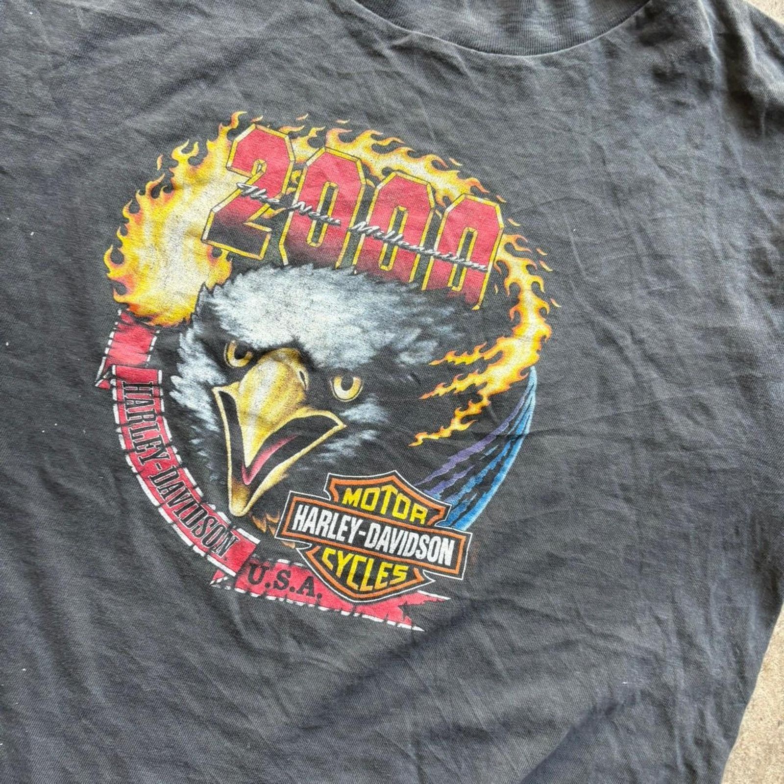 Harley Davidson Vintage 2000 harley davidson black eagle flame faded t shirt Size US XL / EU 56 / 4 - 2 Thumbnail