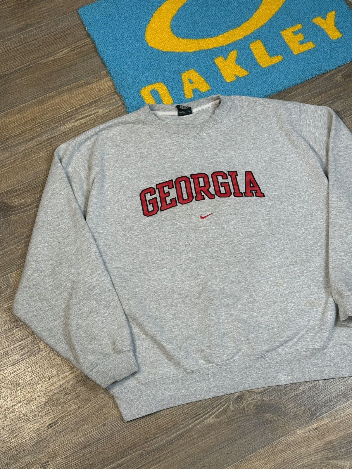 Nike × Vintage Vintage Nike Georgia Big Logo Swoosh Gray Sweatshirt Size US XXL / EU 58 / 5 - 4 Thumbnail