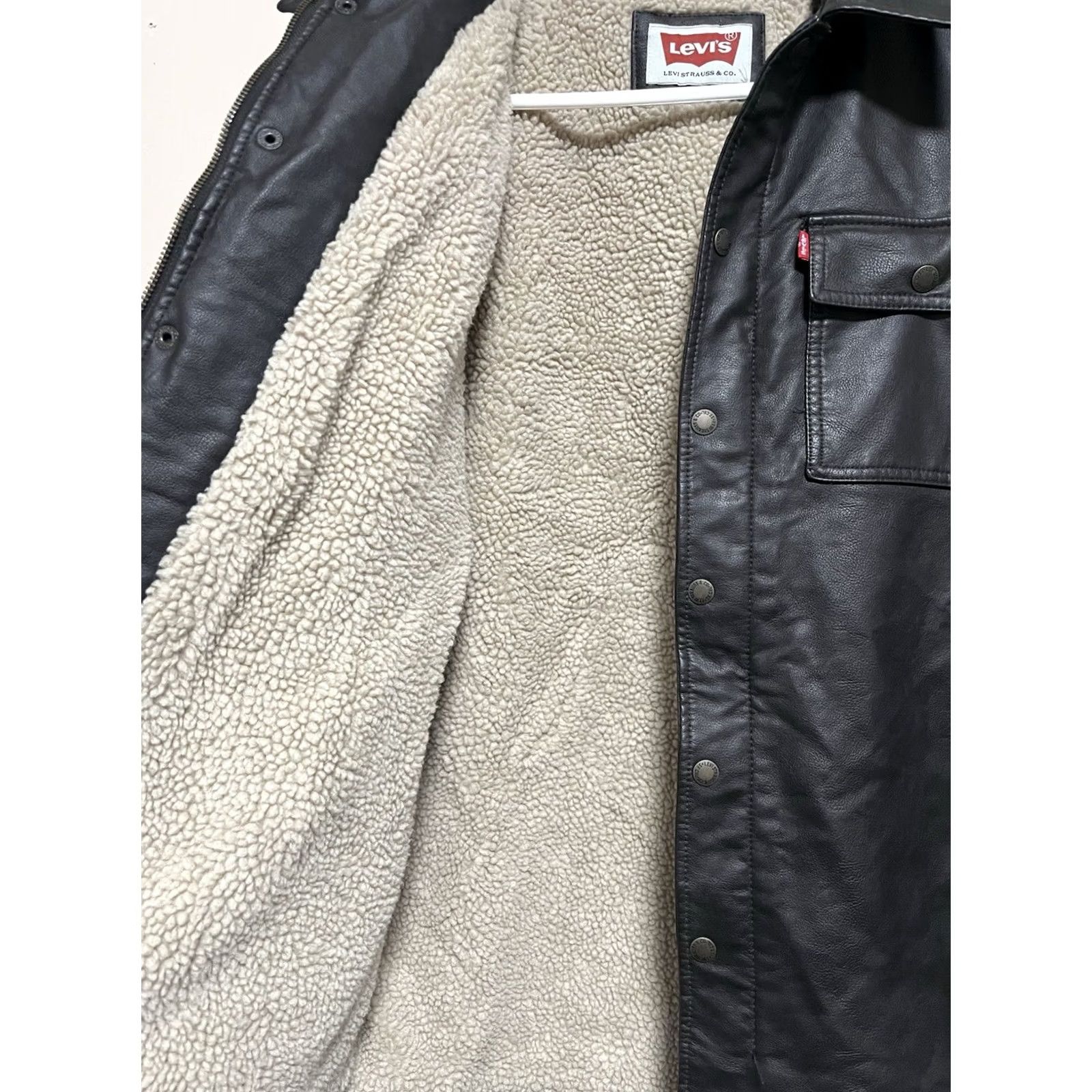 Levi's Levi's Brown Faux Leather Jacket Mens M Bomber Jacket Coat Zip Full Zip Lined Regular Vintage No Size US M / EU 48-50 / 2 - 6 Thumbnail