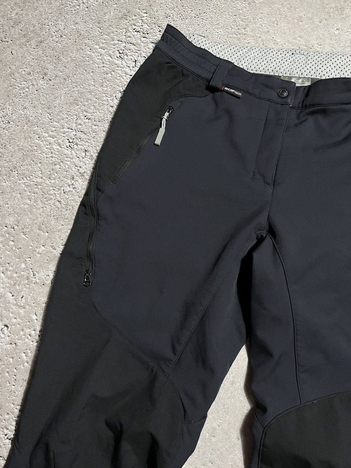 Mammut Woman’s Mammut Softech outdoor ski pants Size 34" / US 12 / IT 48 - 3 Thumbnail