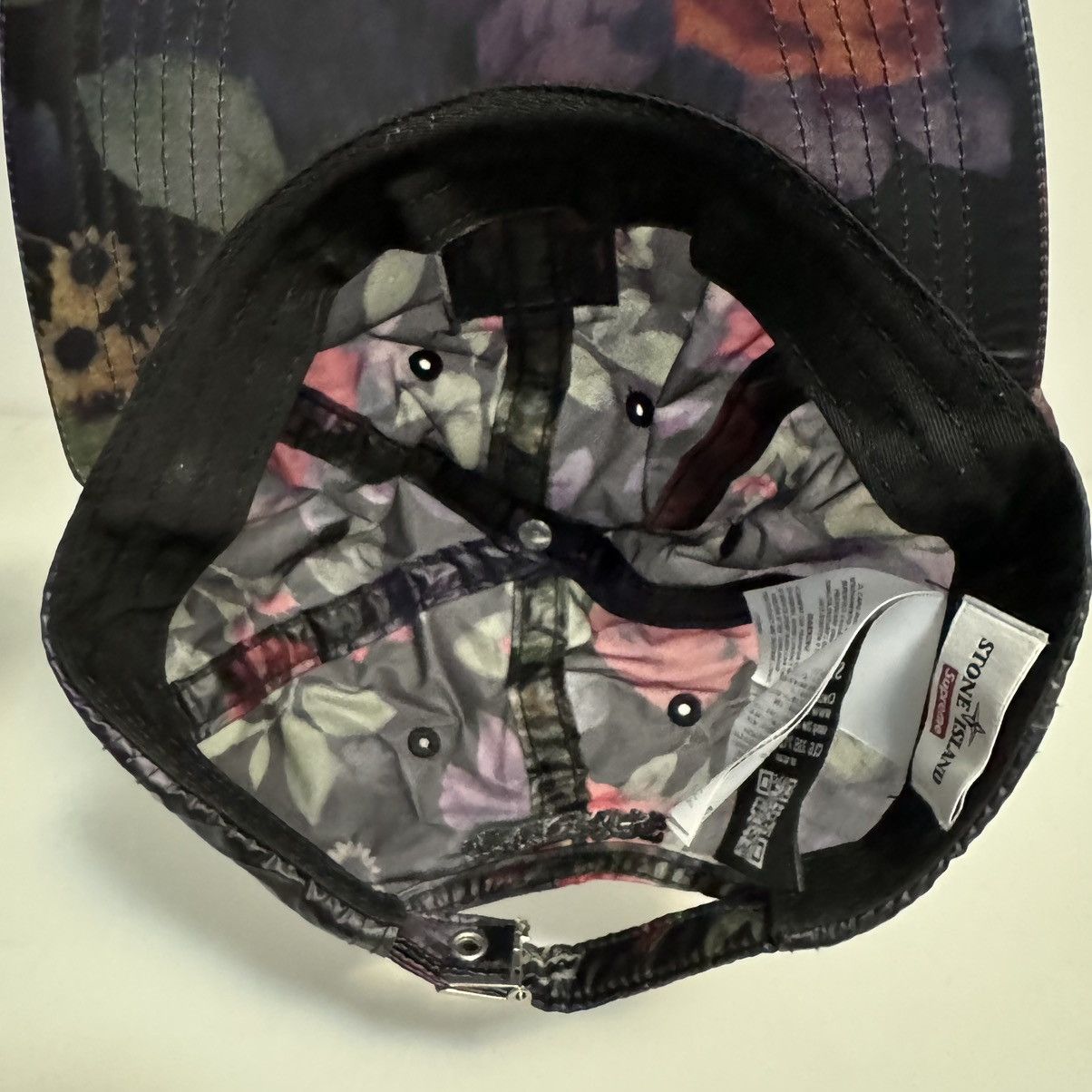 Stone Island × Supreme Supreme x Stone Island Lamy Stampato 6 Panel Hat Size ONE SIZE - 10 Thumbnail
