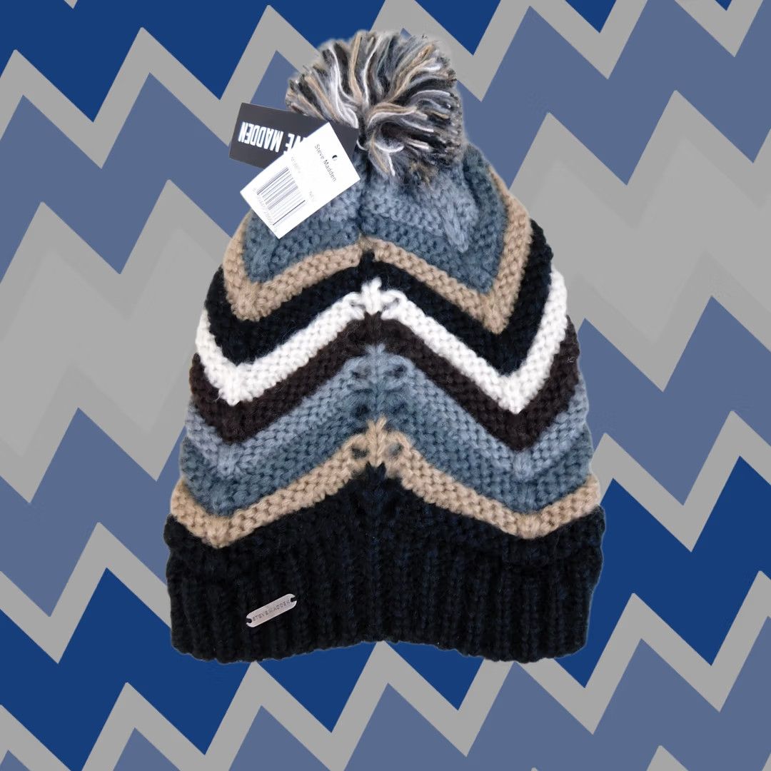 Steve Madden Steve Madden Beanie Hat Gray Women's Winter Knit Chevron Logo One Size XS? Size ONE SIZE - 1 Thumbnail