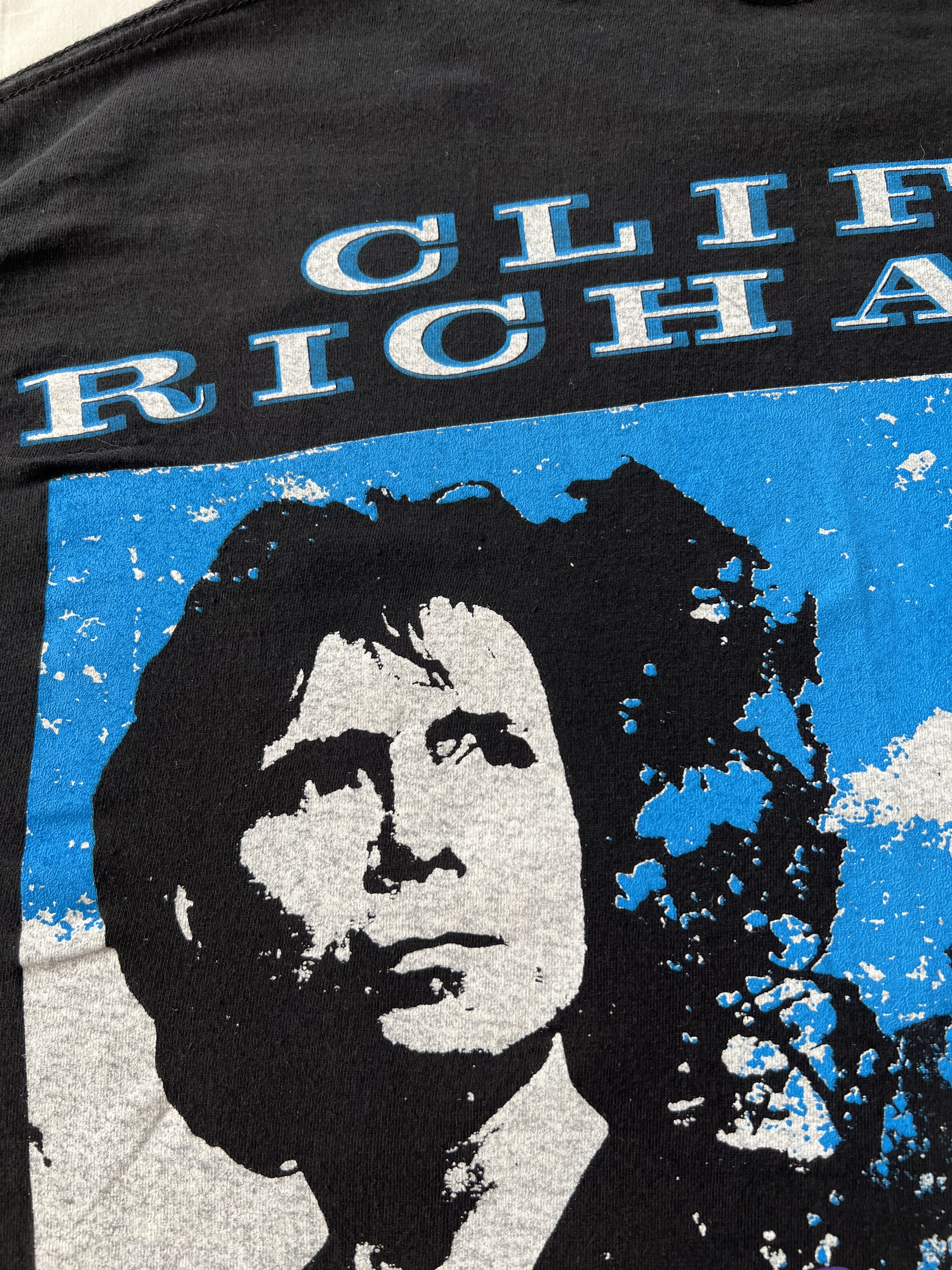 Band Tees Vintage 1989 Cliff Richard The Event Wembley Black T-shirt Size US L / EU 52-54 / 3 - 13 Thumbnail