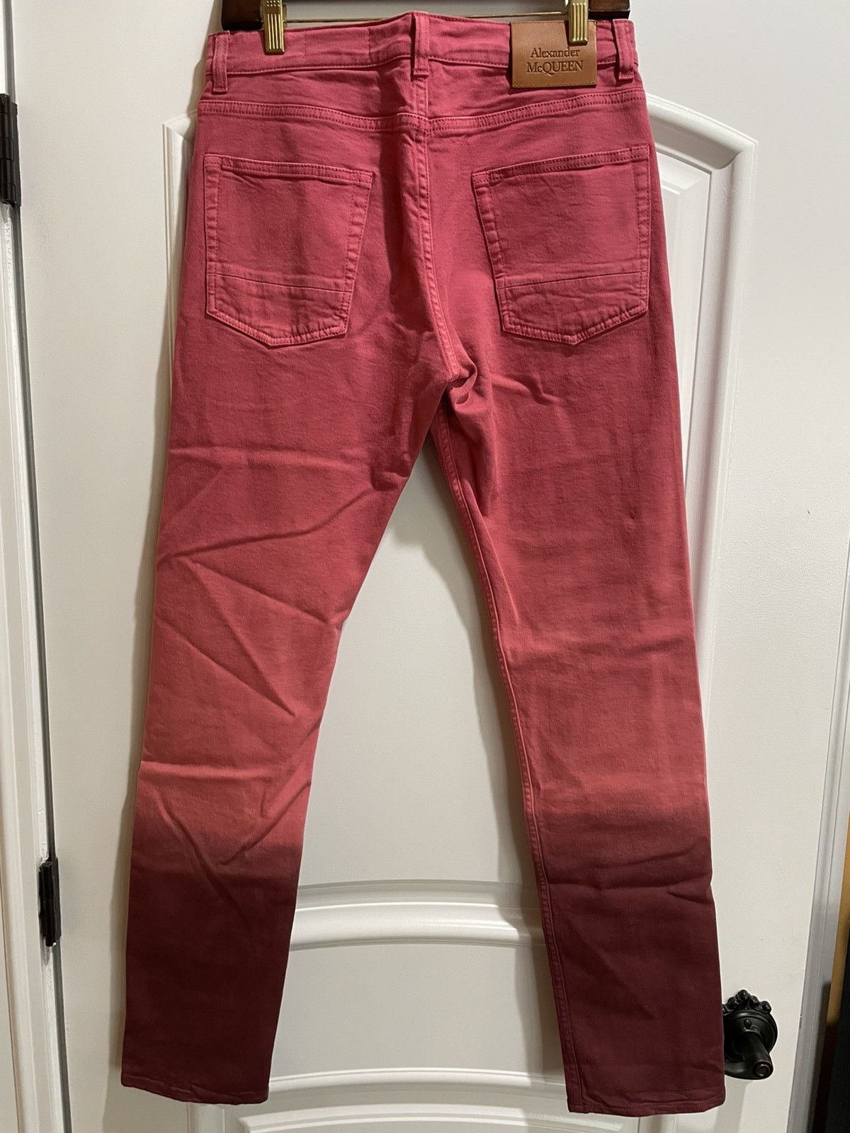 Alexander McQueen Alexander McQueen pink jeans Size US 29 - 2 Thumbnail