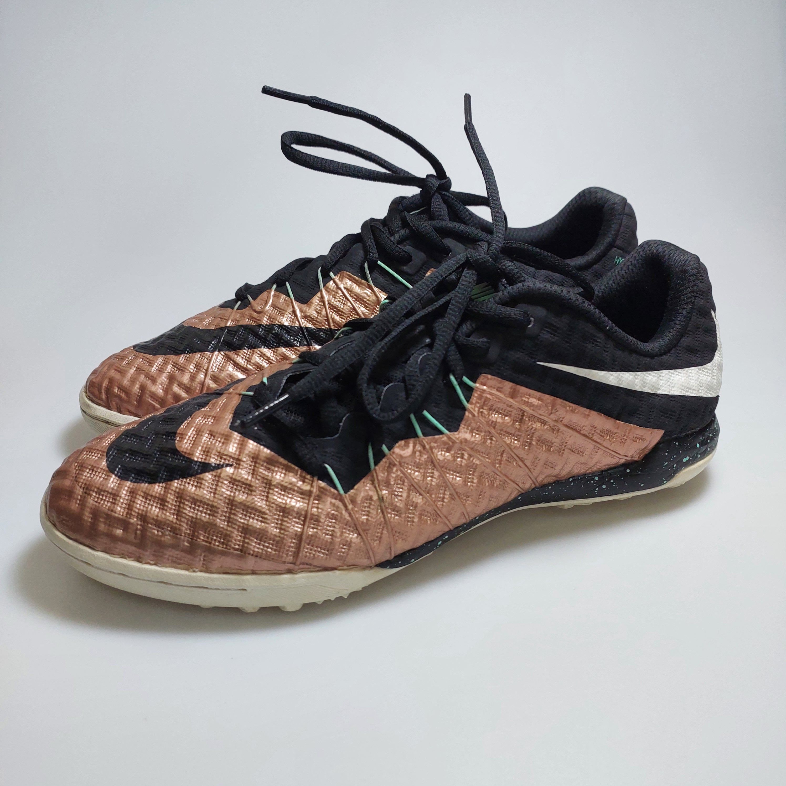 Nike HypervenomX Finale TF 749888-903 US8 UK7 26CM Size US 8 / EU 41 - 1 Thumbnail