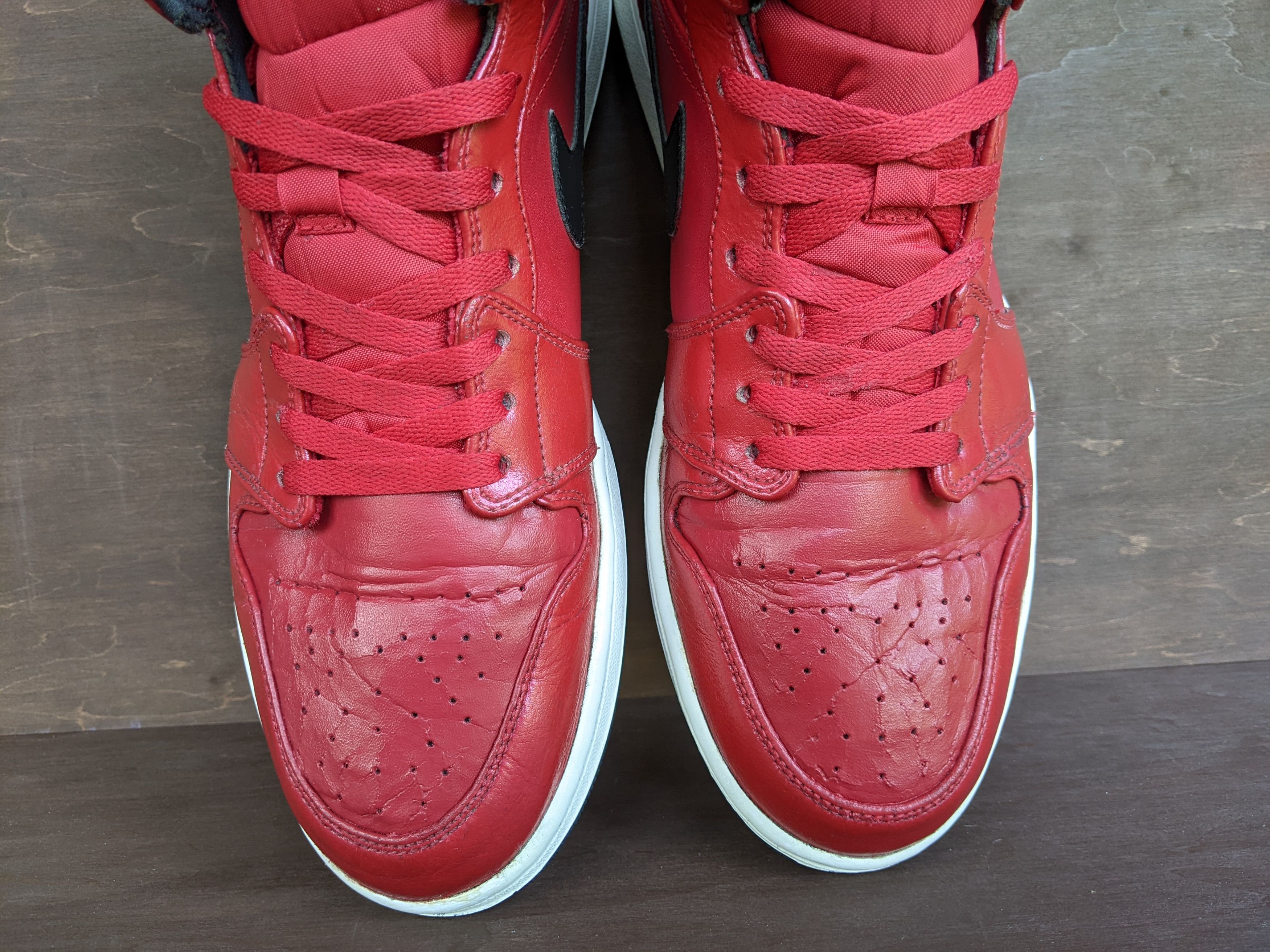 Jordan Brand Nike Air Jordan 1 Mid Gym Red Black Patent US 11 Size US 11 / EU 44 - 14 Thumbnail