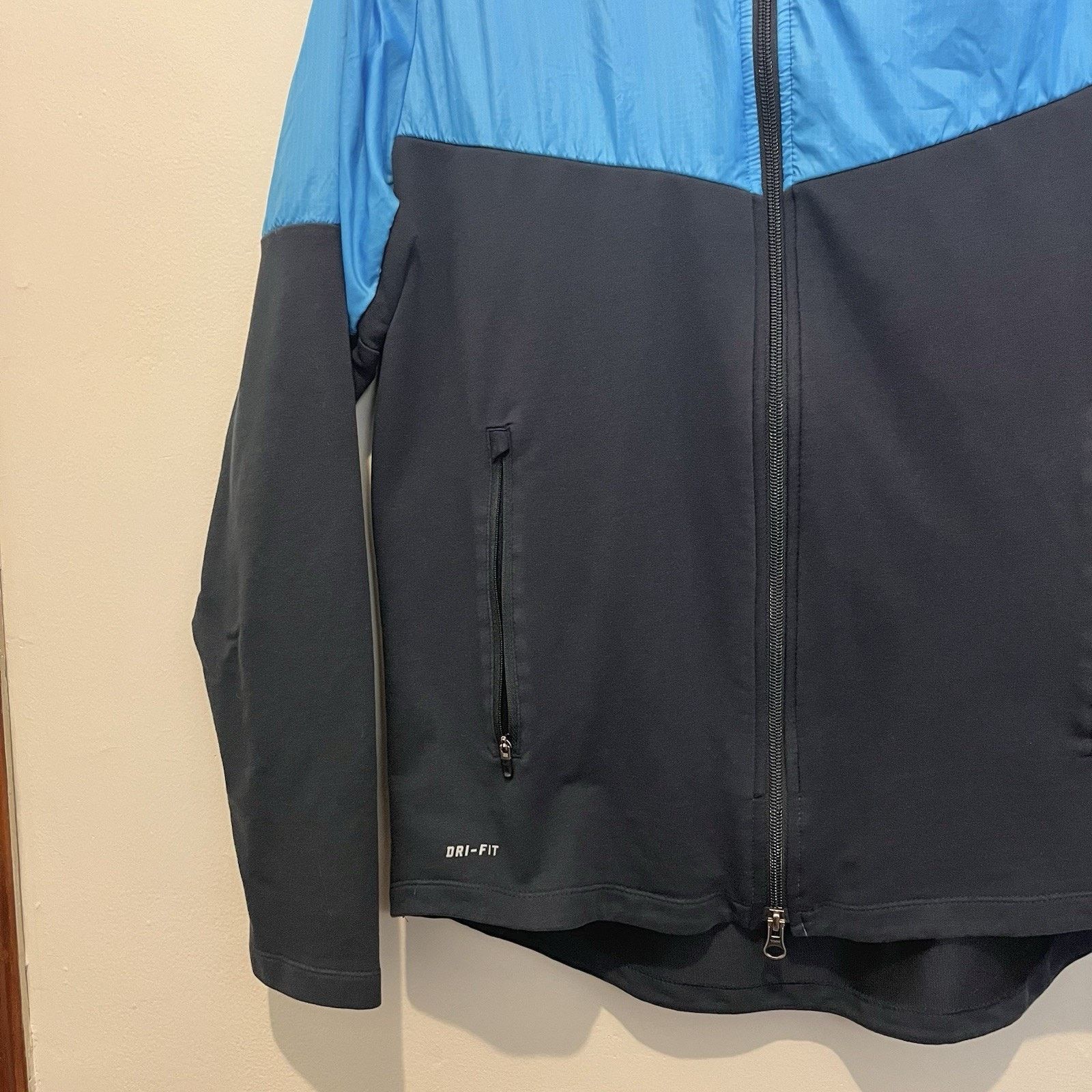 Nike Nike Running Dri-Fit Laser Blue Jacket Dri-Fit 465388 476 Size US L / EU 52-54 / 3 - 2 Thumbnail