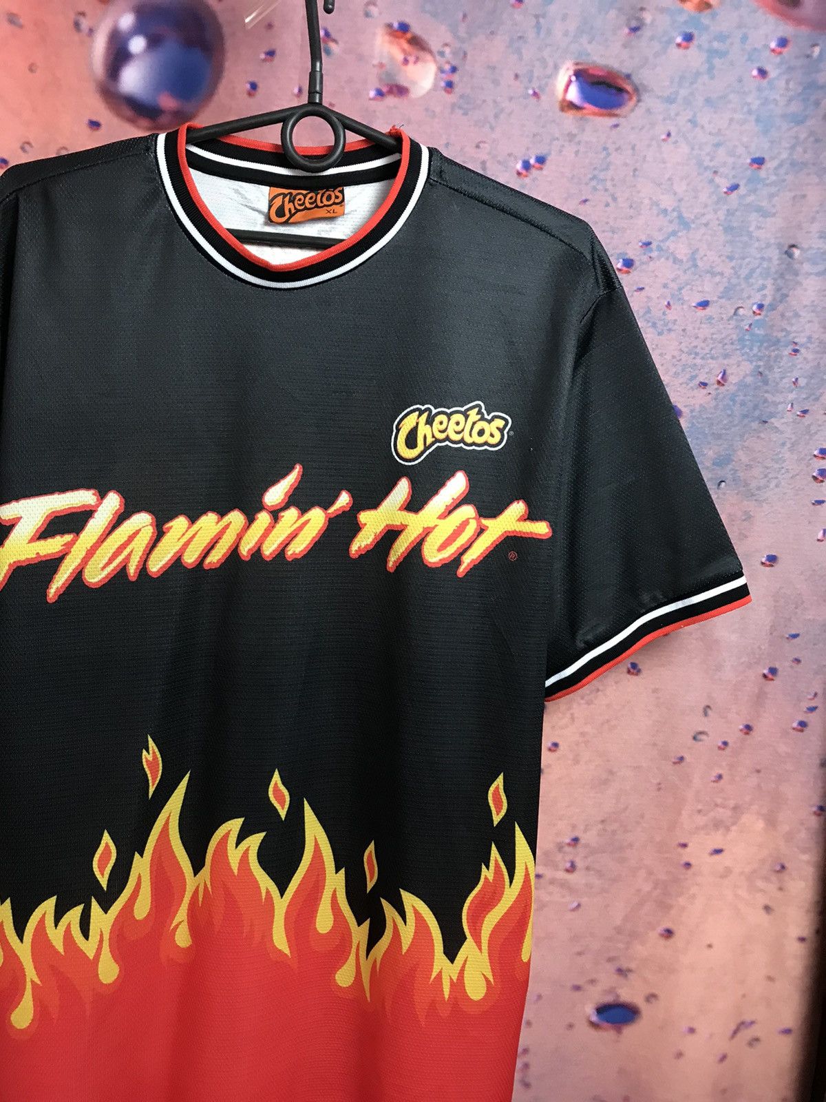 Vintage Cheetos streetwear hype tee Size US XL / EU 56 / 4 - 1 Thumbnail