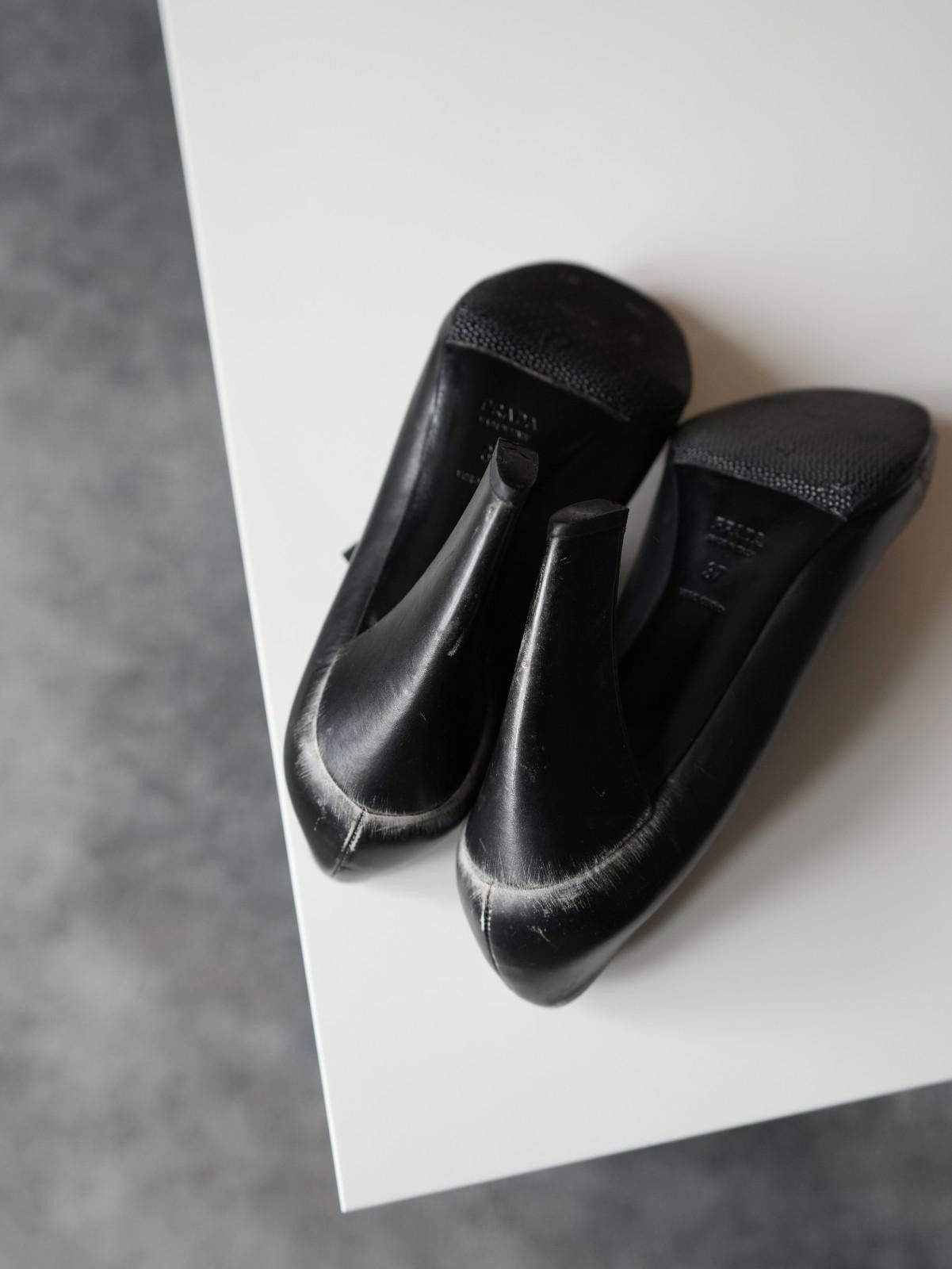 Prada FW 2007 Prada Distressed Leather Strap Open Toe Heel Pumps Size US 7 / IT 37 - 12 Thumbnail