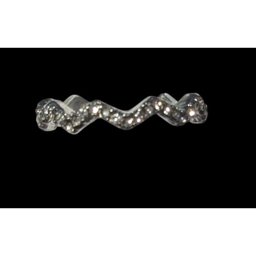 Other Silver Tone Rhinestone Zigzag Fashion Ring Size 6 1/2 Size ONE SIZE - 1 Thumbnail
