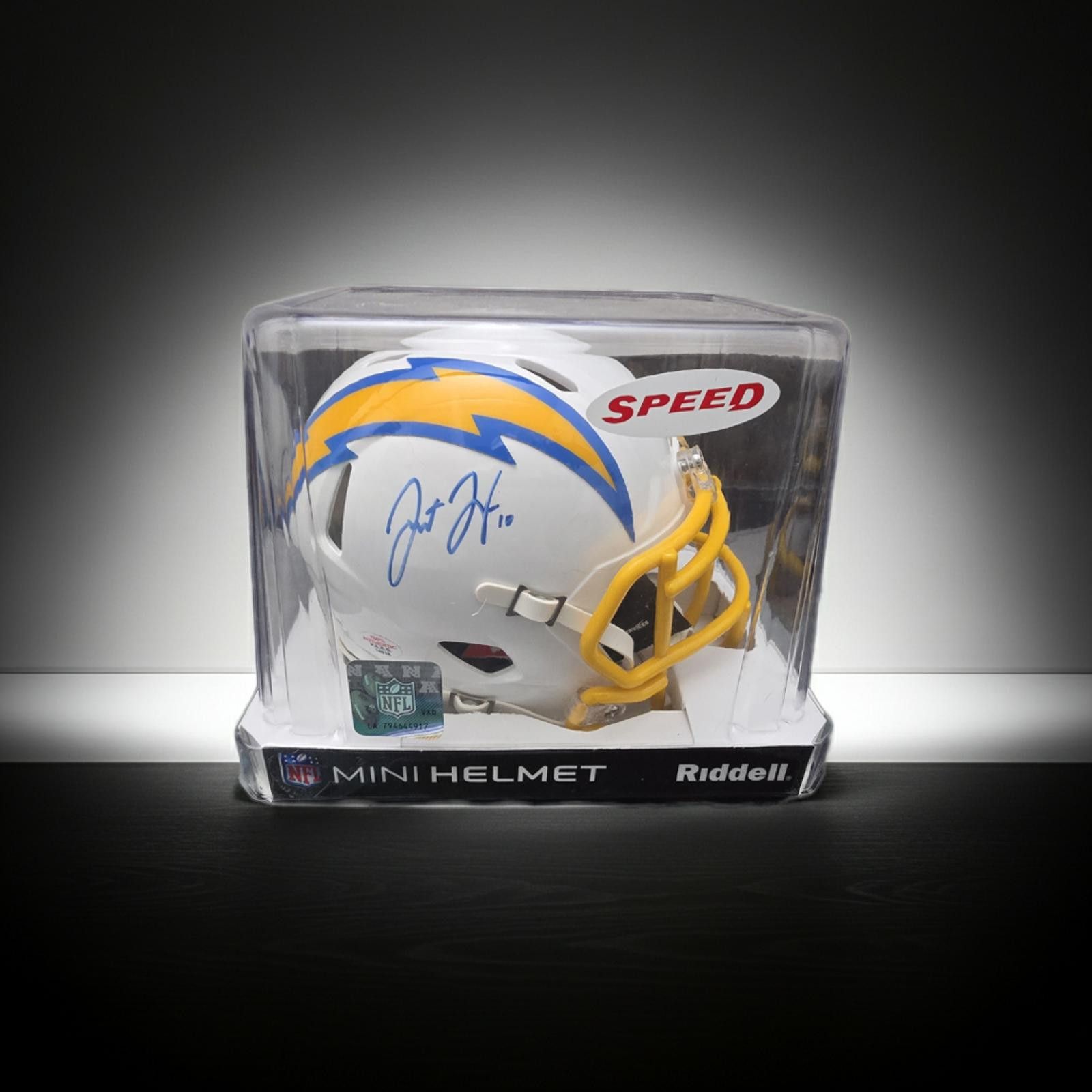Other Justin Herbert LA Chargers signed mini football helmet COA Size ONE SIZE - 2 Thumbnail