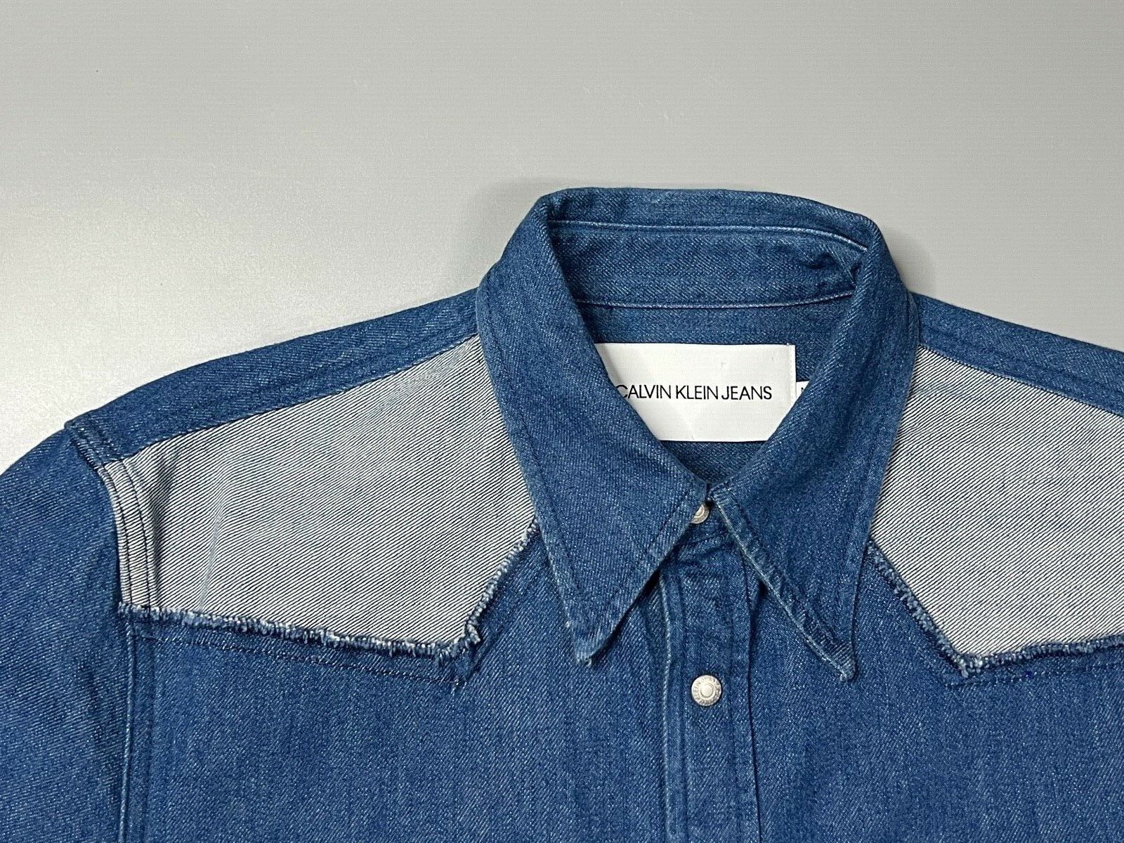 Calvin Klein Calvin Klein men's denim shirt Size US M / EU 48-50 / 2 - 3 Thumbnail