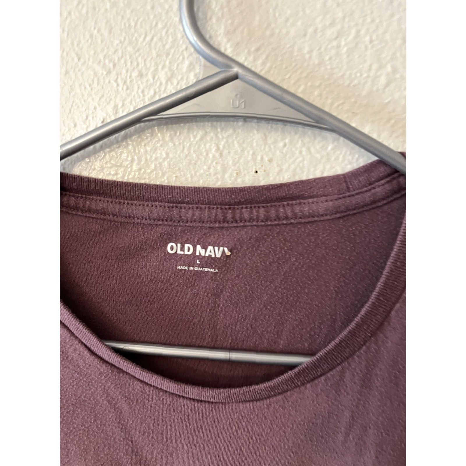 Old Navy OLD NAVY Star Wars The Mandalorian Unisex T-shirt Men Size Large Maroon Size US L / EU 52-54 / 3 - 2 Thumbnail