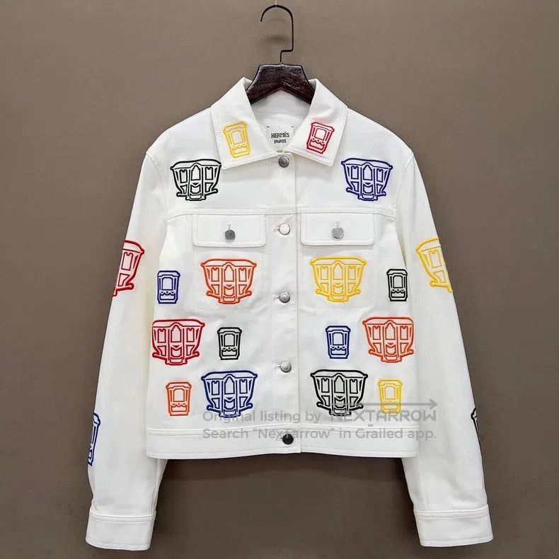 Hermes Hermes Embroidered Pattern Single Breasted Casual White De Size XS / US 0-2 / IT 36-38 - 1 Thumbnail