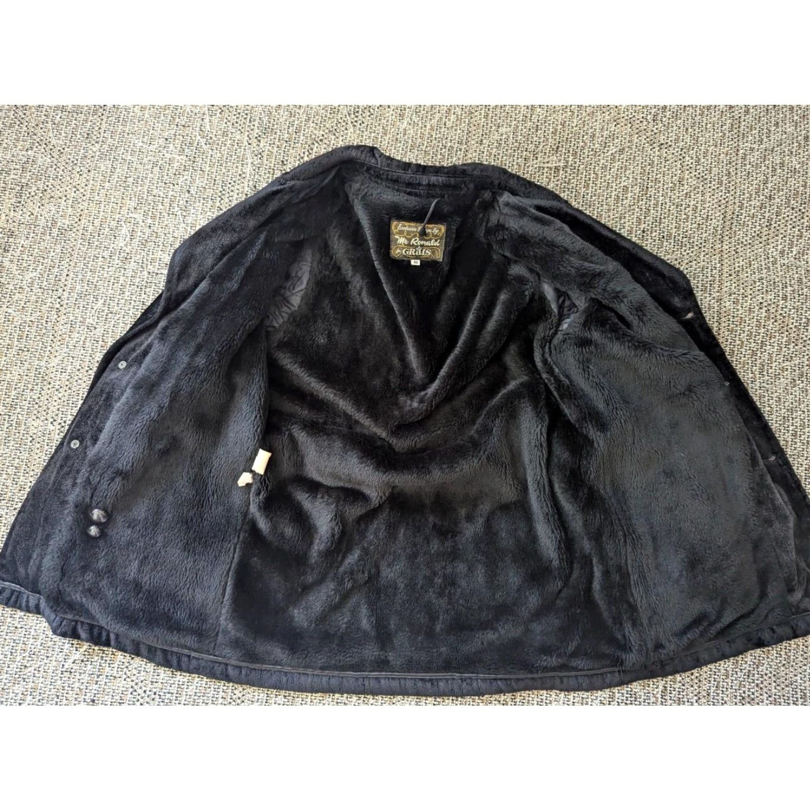 Velvet VINTAGE Grais belted coat 40 black corduroy velvet Mens M Size US M / EU 48-50 / 2 - 4 Thumbnail