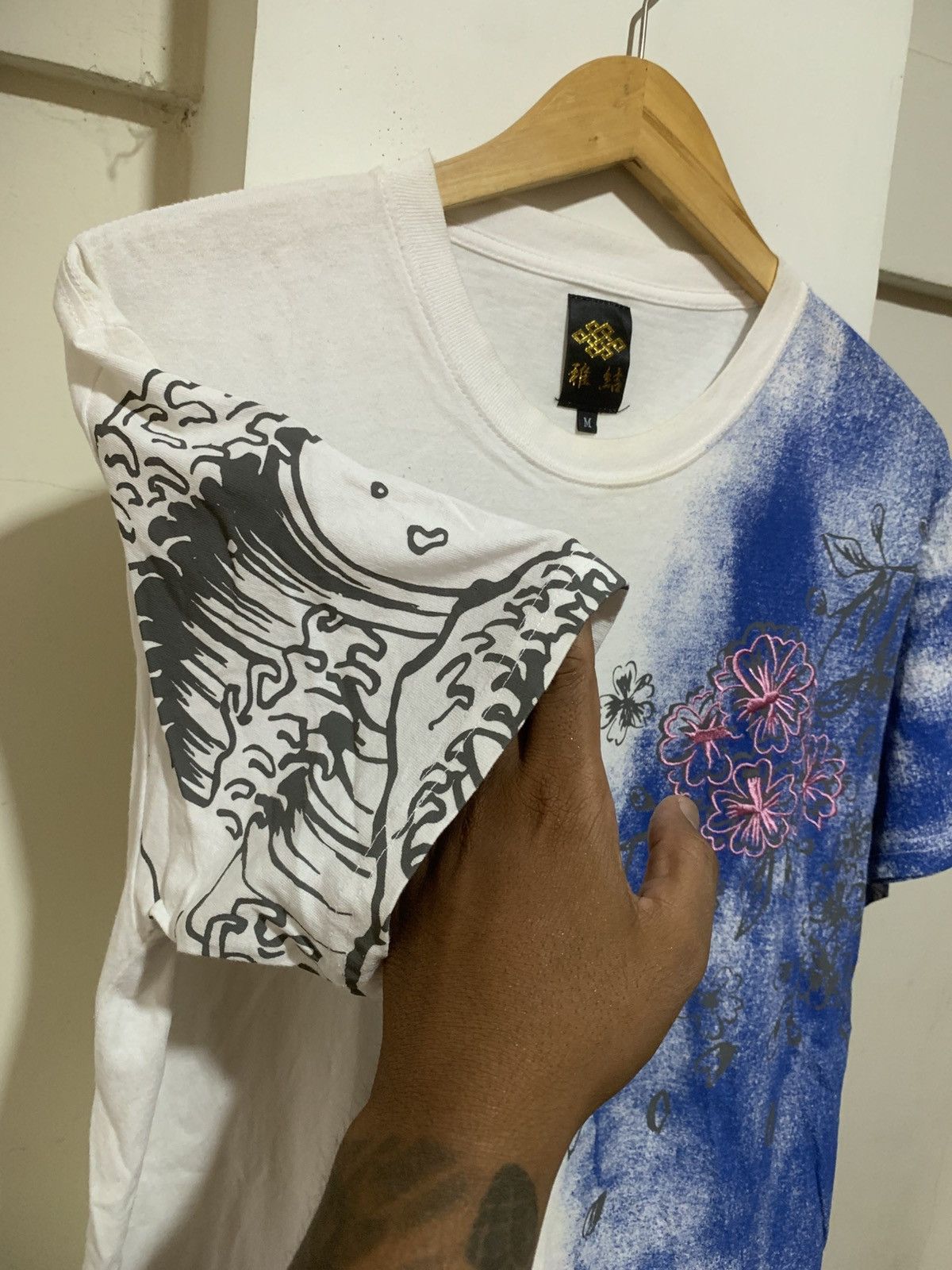 14th Addiction Japanese Wave and Flower All Over Print Tee Shirt Size US M / EU 48-50 / 2 - 3 Thumbnail