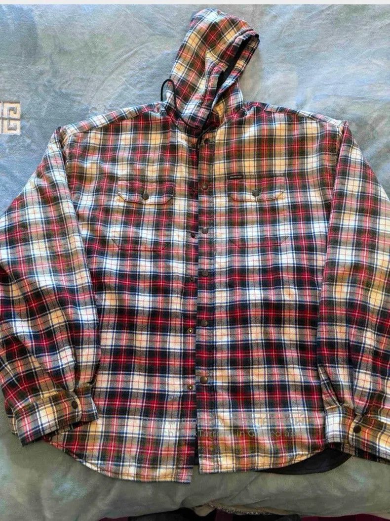 Balenciaga Balenciaga Plaid Insulated Long Sleeve Hooded Shirt Size US XS / EU 42 / 0 - 1 Thumbnail