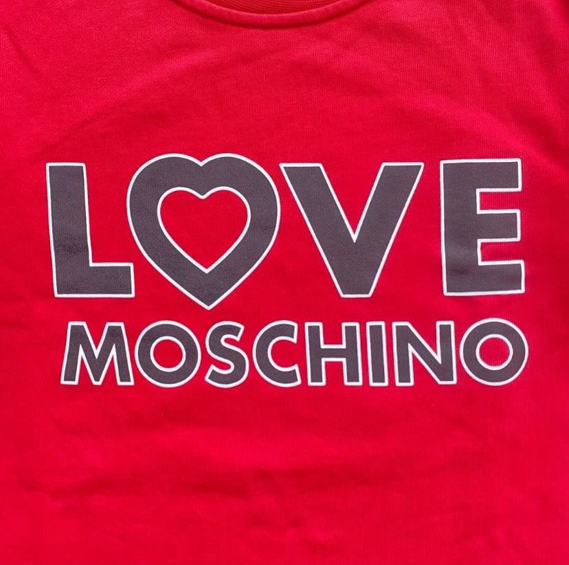 Moschino Love Moschino Red Logo Crewneck Sweatshirt (XS–S) Size S / US 4 / IT 40 - 2 Thumbnail
