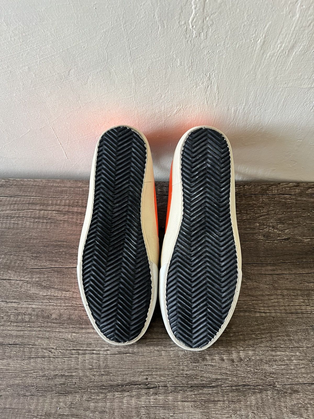Golden Goose RARE NEON ORANGE GOLDEN GOOSE SUPER STAR SNEAKERS Size US 6.5 / EU 39-40 - 13 Thumbnail