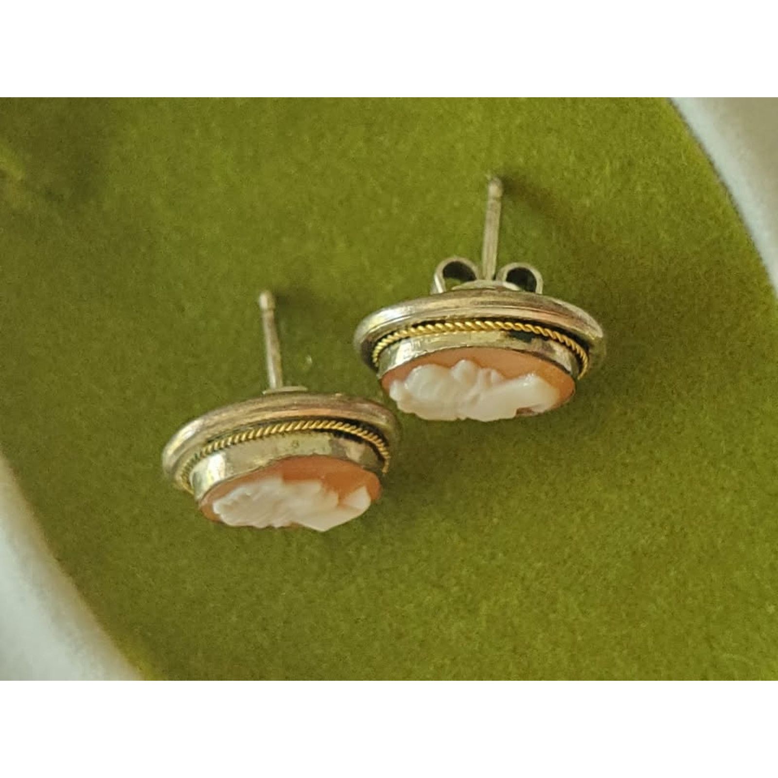 Other Vintage Carved Shell Cameo 800 Silver Pendant and Earrings Size ONE SIZE - 5 Thumbnail