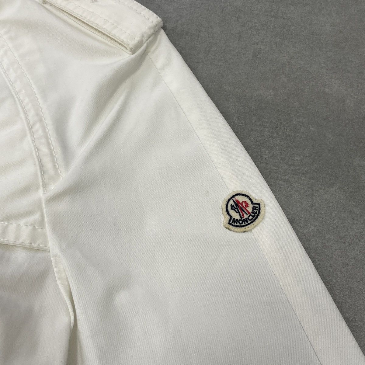 Moncler Authentic Moncler Women Trench Coat Size 2 (M) Size M / US 6-8 / IT 42-44 - 10 Thumbnail