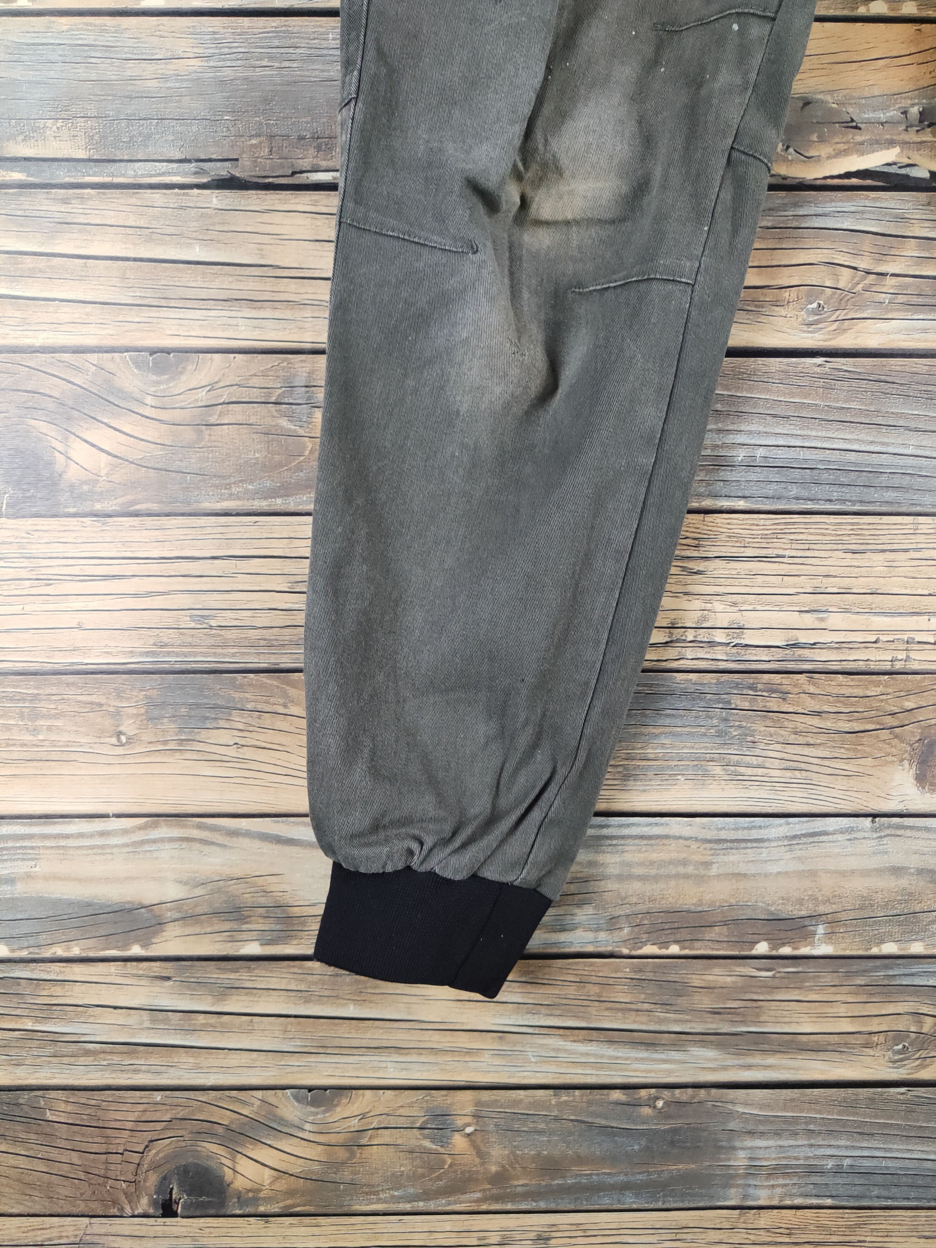 Japanese Brand DL Toraichi Dark Gray Multipocket Joggers #2399 Size US 30 / EU 46 - 4 Thumbnail