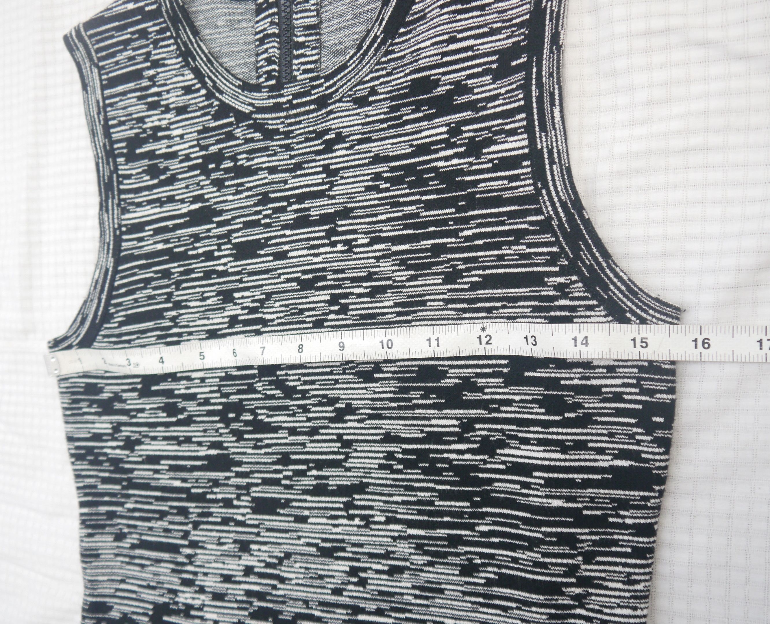 Theory (D90) Theory Vimlin Black & White Striped Sleeveless Dress S Size S / US 4 / IT 40 - 10 Thumbnail