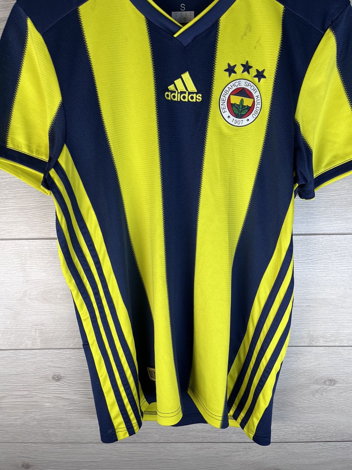 Adidas Mens soccer jersey Adidas FC Fenerbahce sport 1907 Size US S / EU 44-46 / 1 - 4 Thumbnail