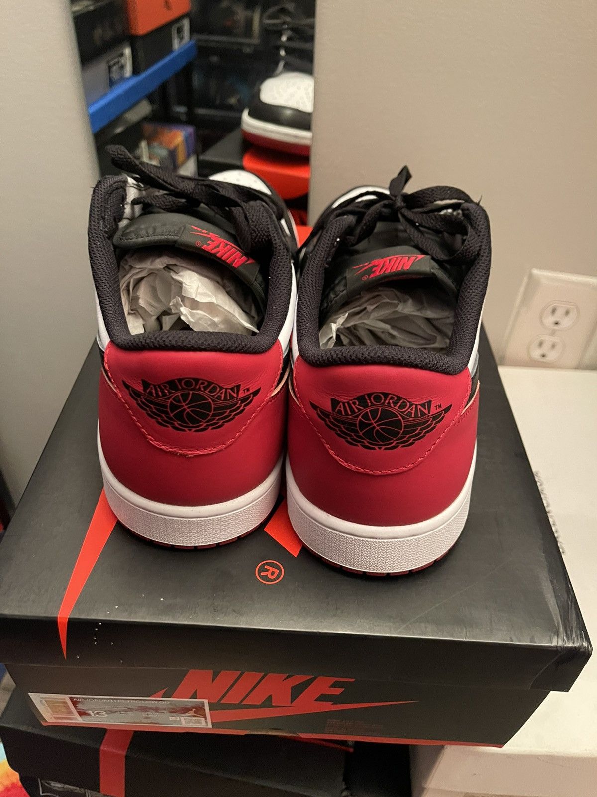Jordan Brand Jordan 1 low black toe sz 13 Size US 13 / EU 46 - 5 Thumbnail